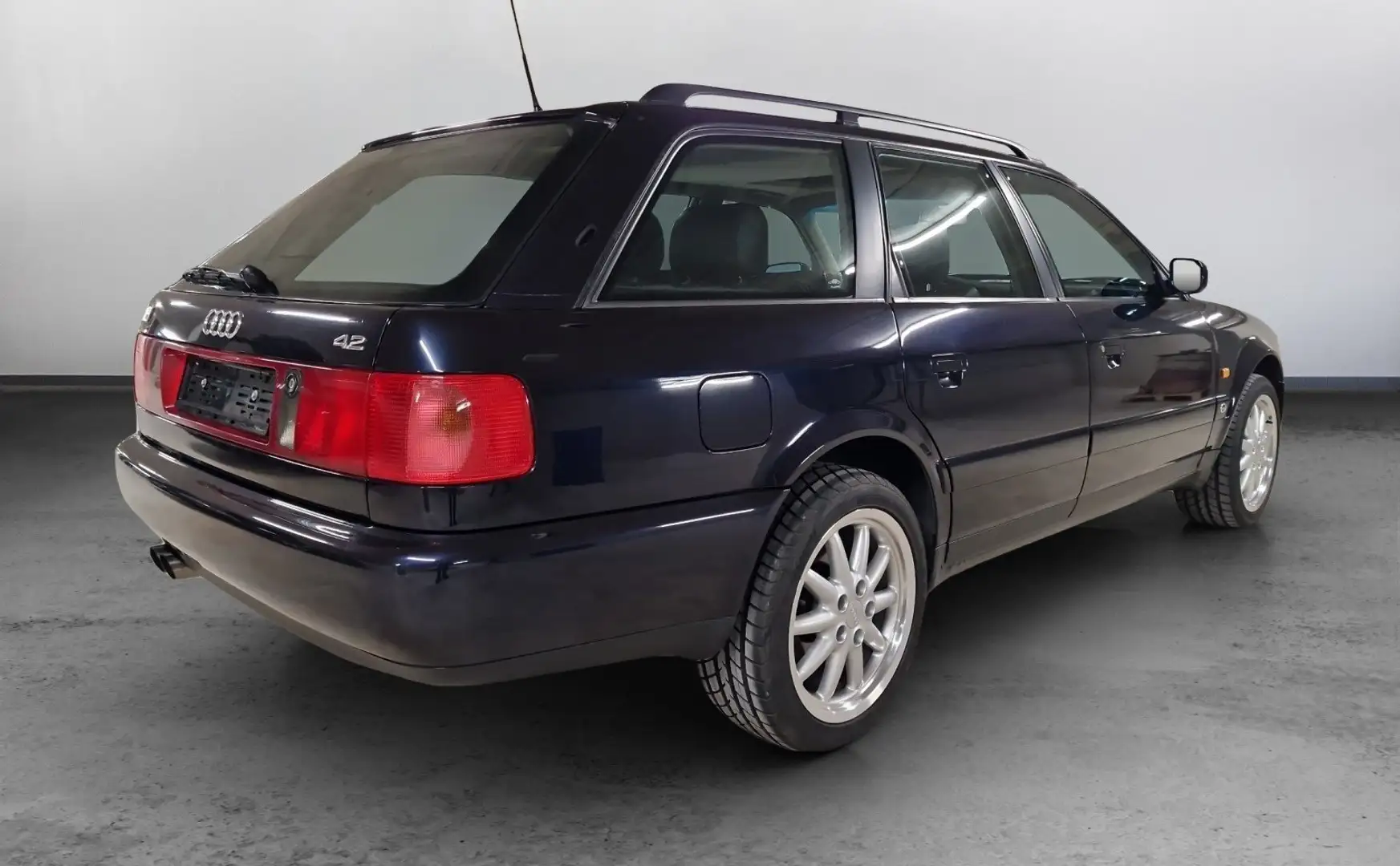 Audi S6 S6 Avant 4.2 V8 4A C4 Modelljahr 1997 Niebieski - 2