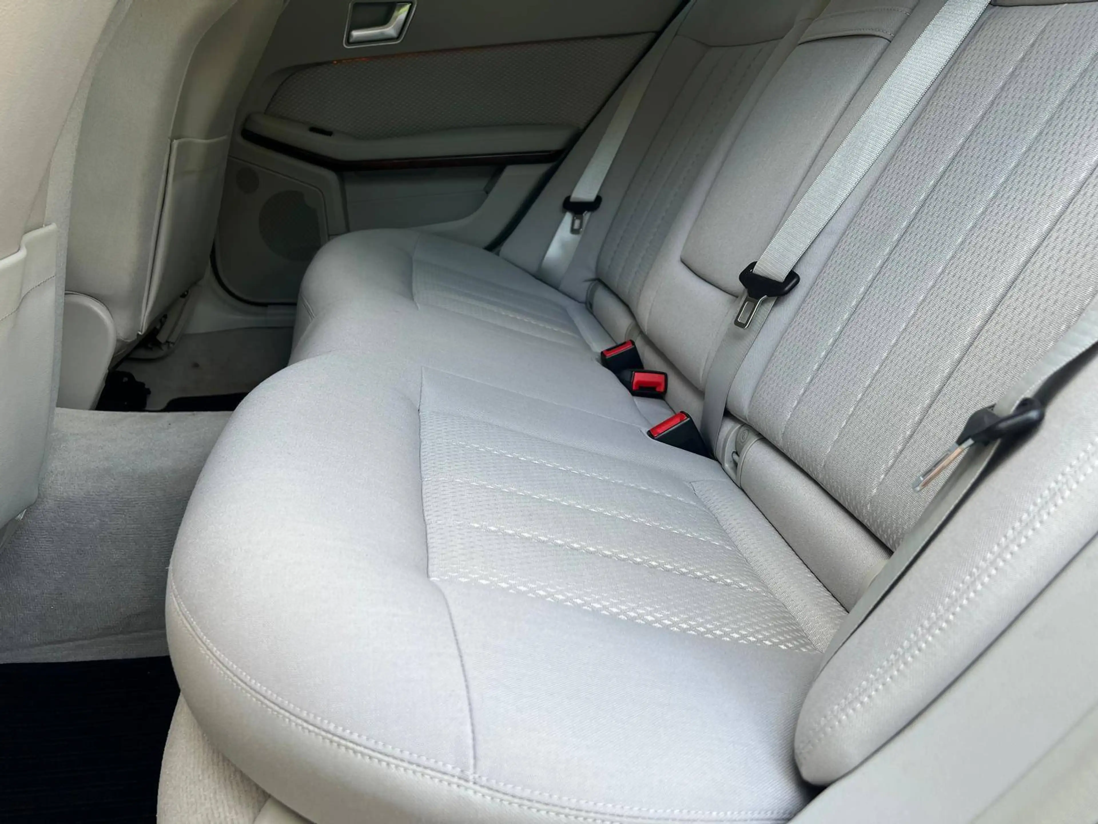 Mercedes-Benz E 250 BE Elegance Automaat- Benzine- 59.032Km- 2012- Airco- Led — photo 10