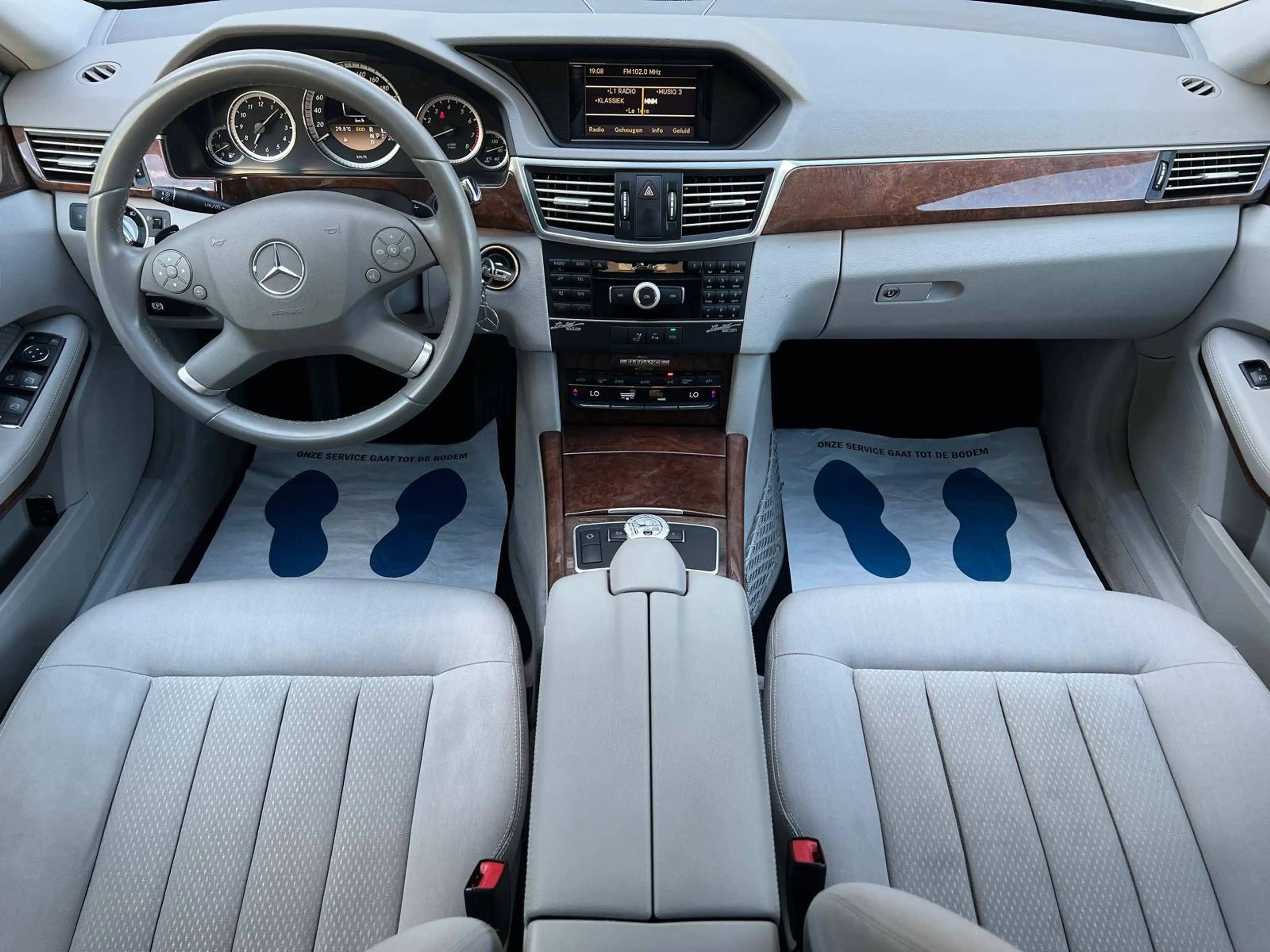 Mercedes-Benz E 250 BE Elegance Automaat- Benzine- 59.032Km- 2012- Airco- Led — photo 12