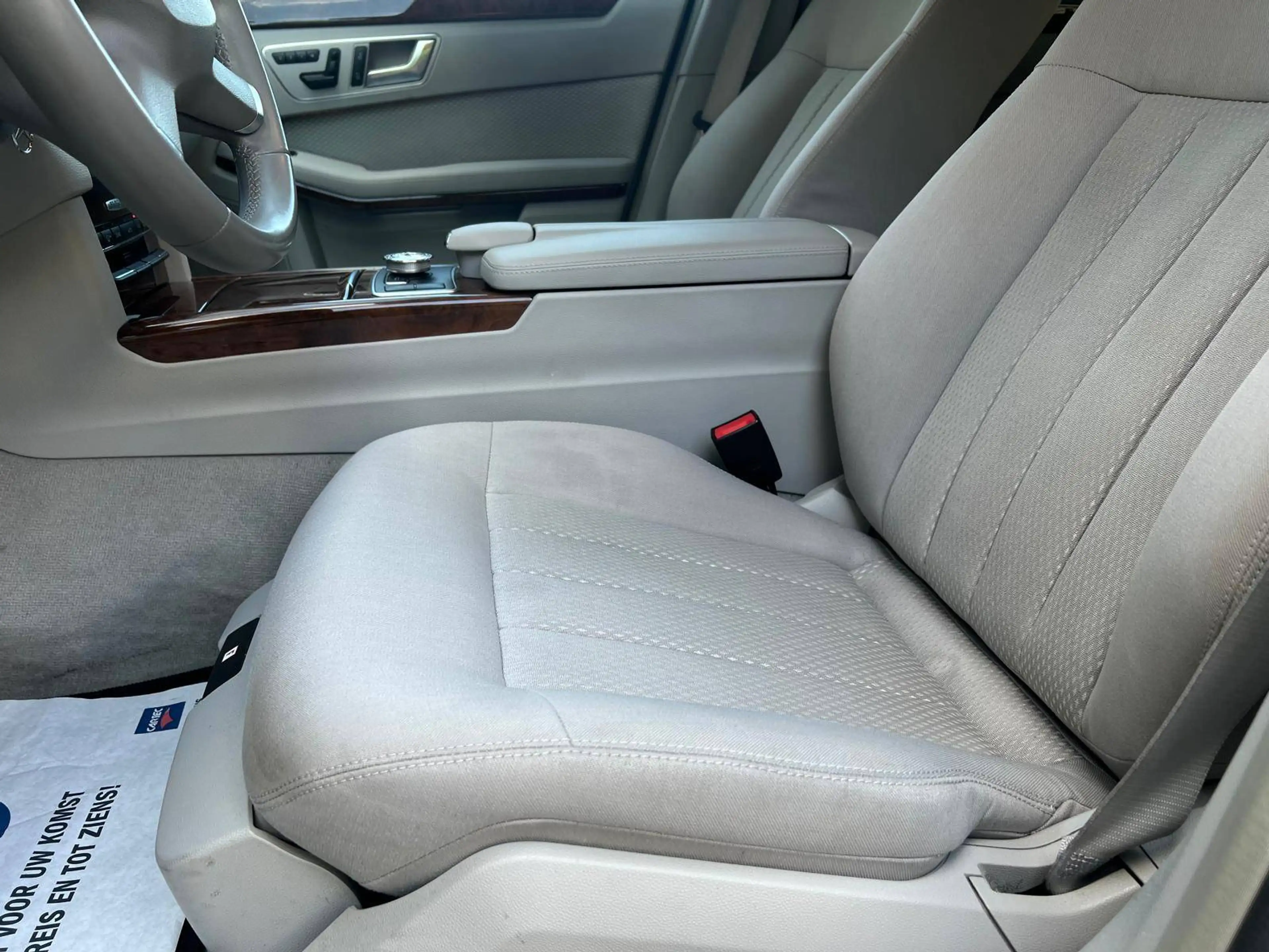 Mercedes-Benz E 250 BE Elegance Automaat- Benzine- 59.032Km- 2012- Airco- Led — photo 8