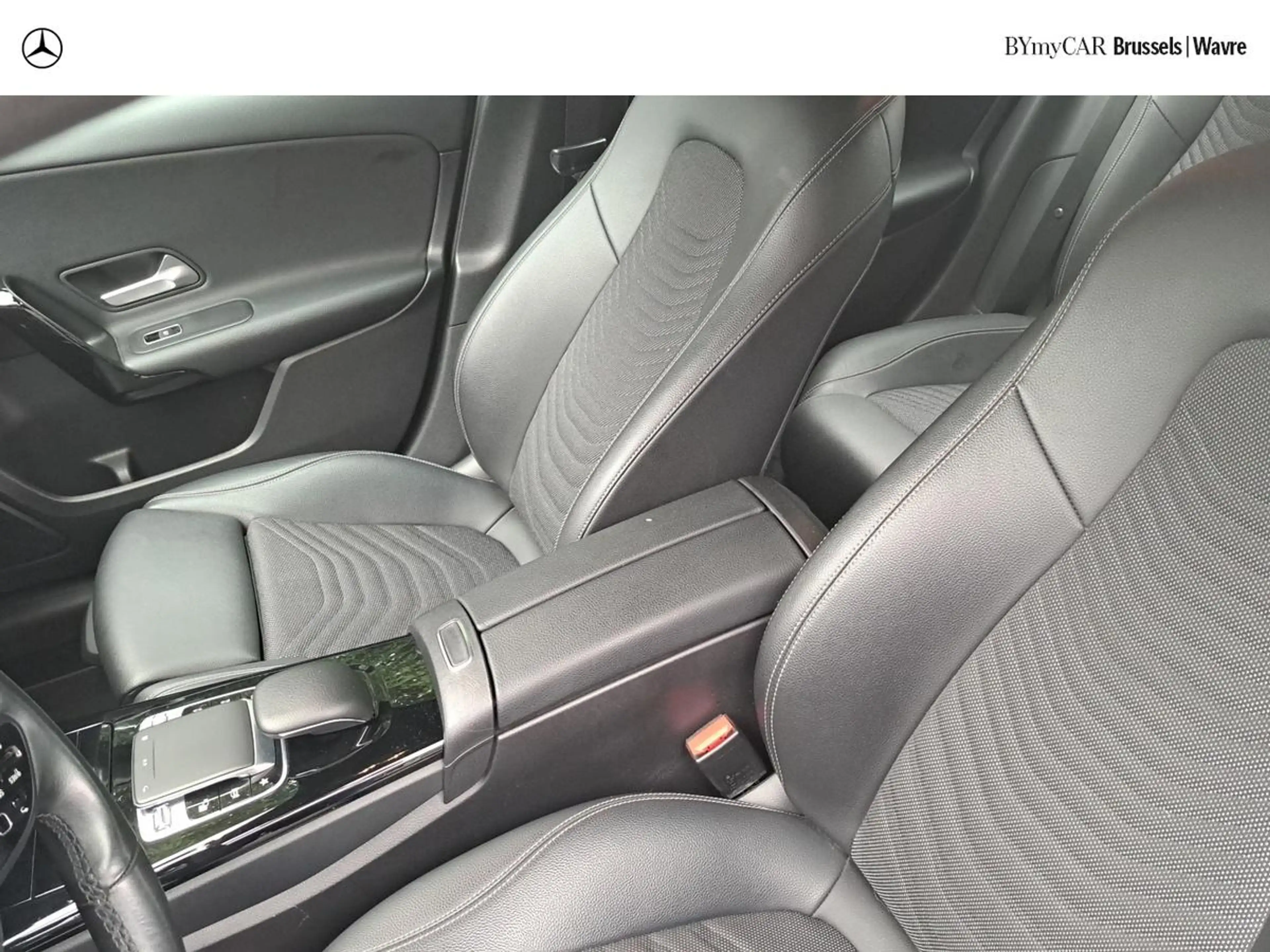 Mercedes-Benz A 180 A d DCT Business Solution — photo 9