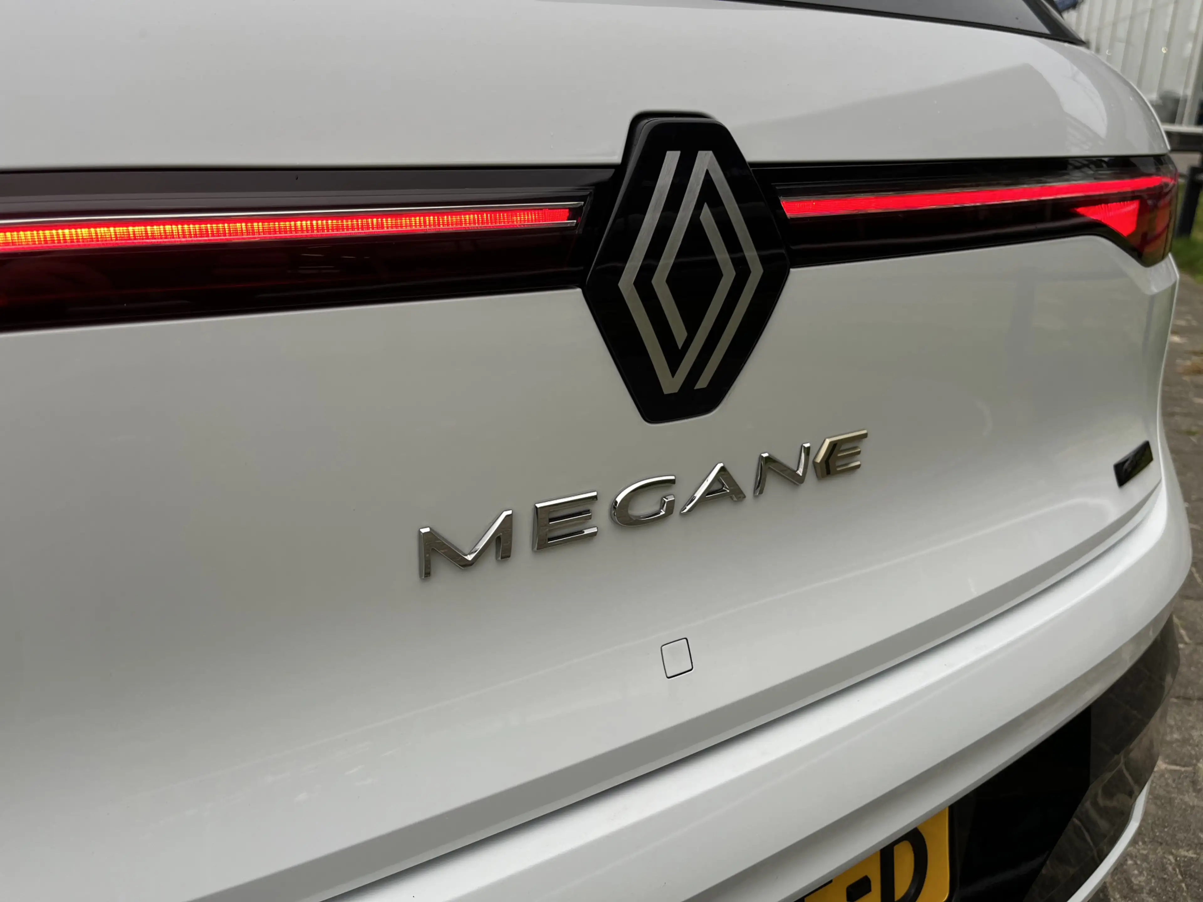 Renault Megane E-Tech EV60 Optimum Charge Iconic 220PK / 360 Camera / Wi — photo 9
