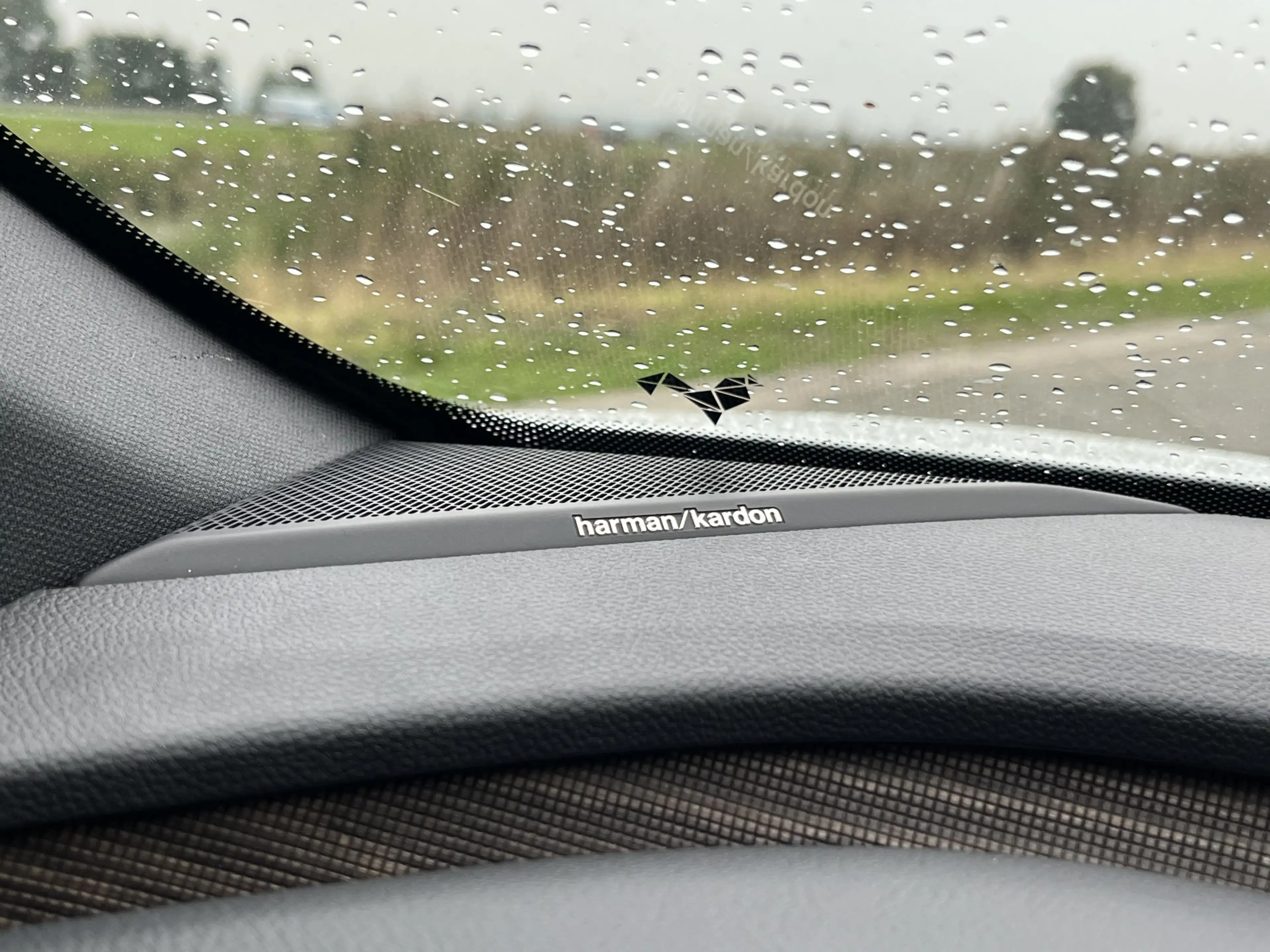 Renault Megane E-Tech EV60 Optimum Charge Iconic 220PK / 360 Camera / Wi — photo 26