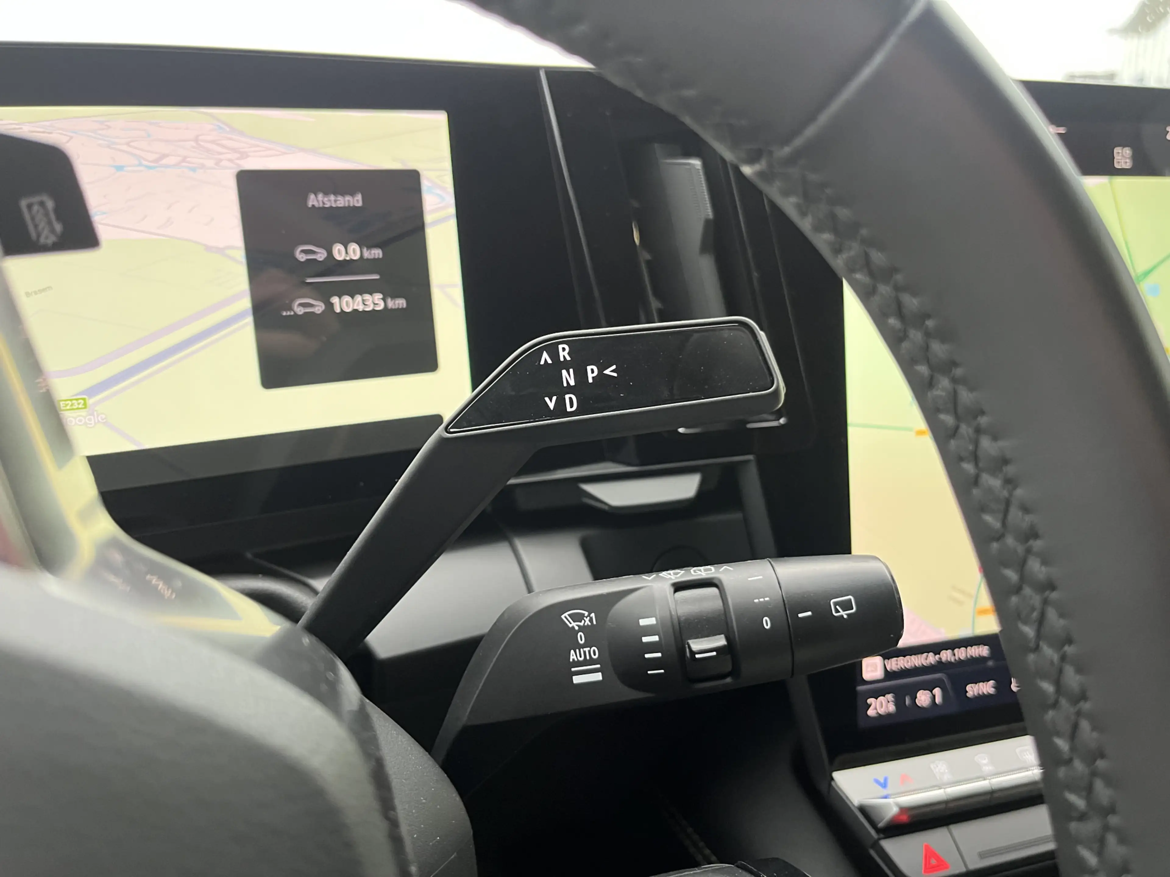 Renault Megane E-Tech EV60 Optimum Charge Iconic 220PK / 360 Camera / Wi — photo 23