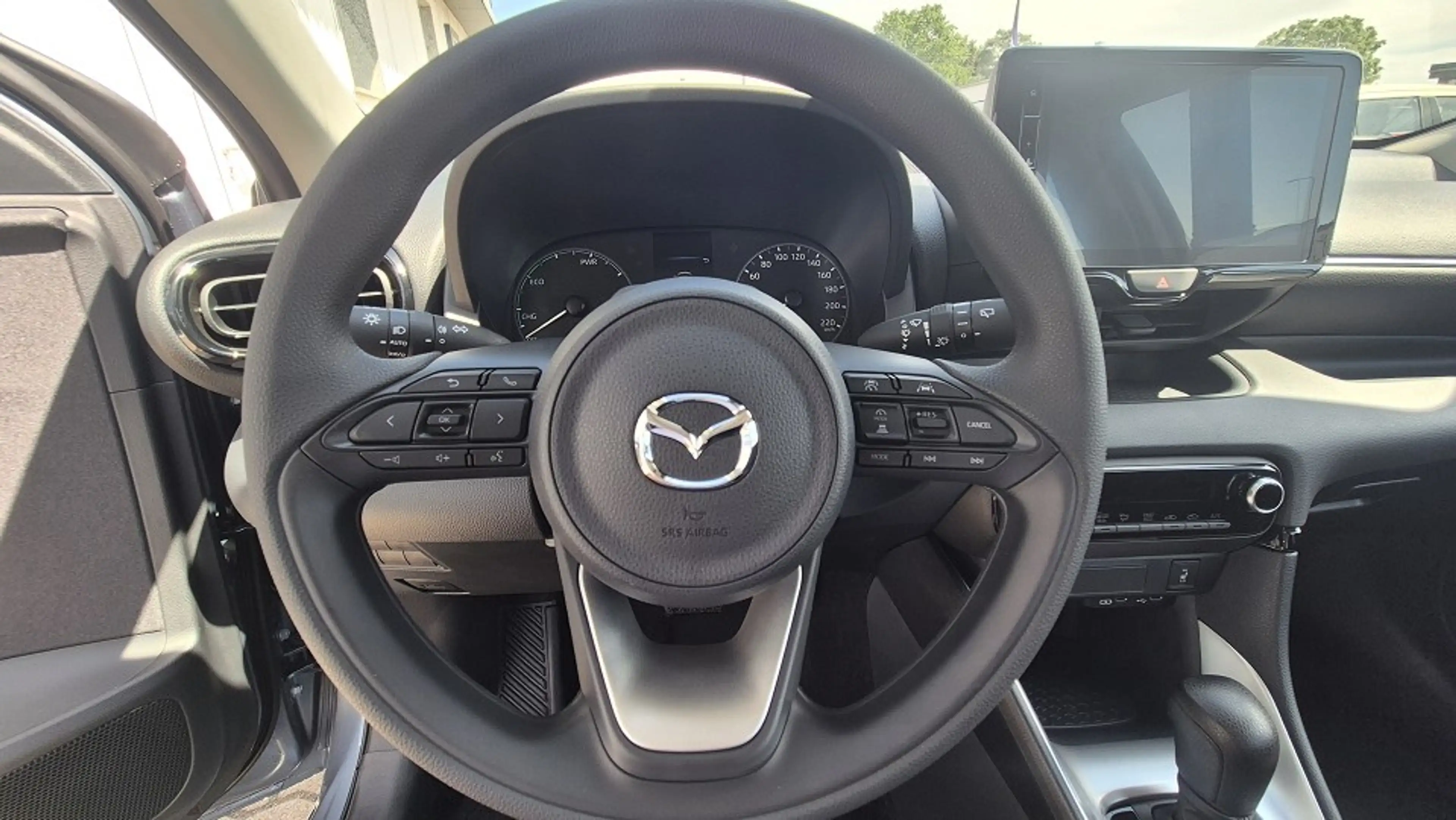 Mazda 2 Hybrid 1.5L Hybrid VVT-i 116 CVT FWD Prime-Line — photo 12
