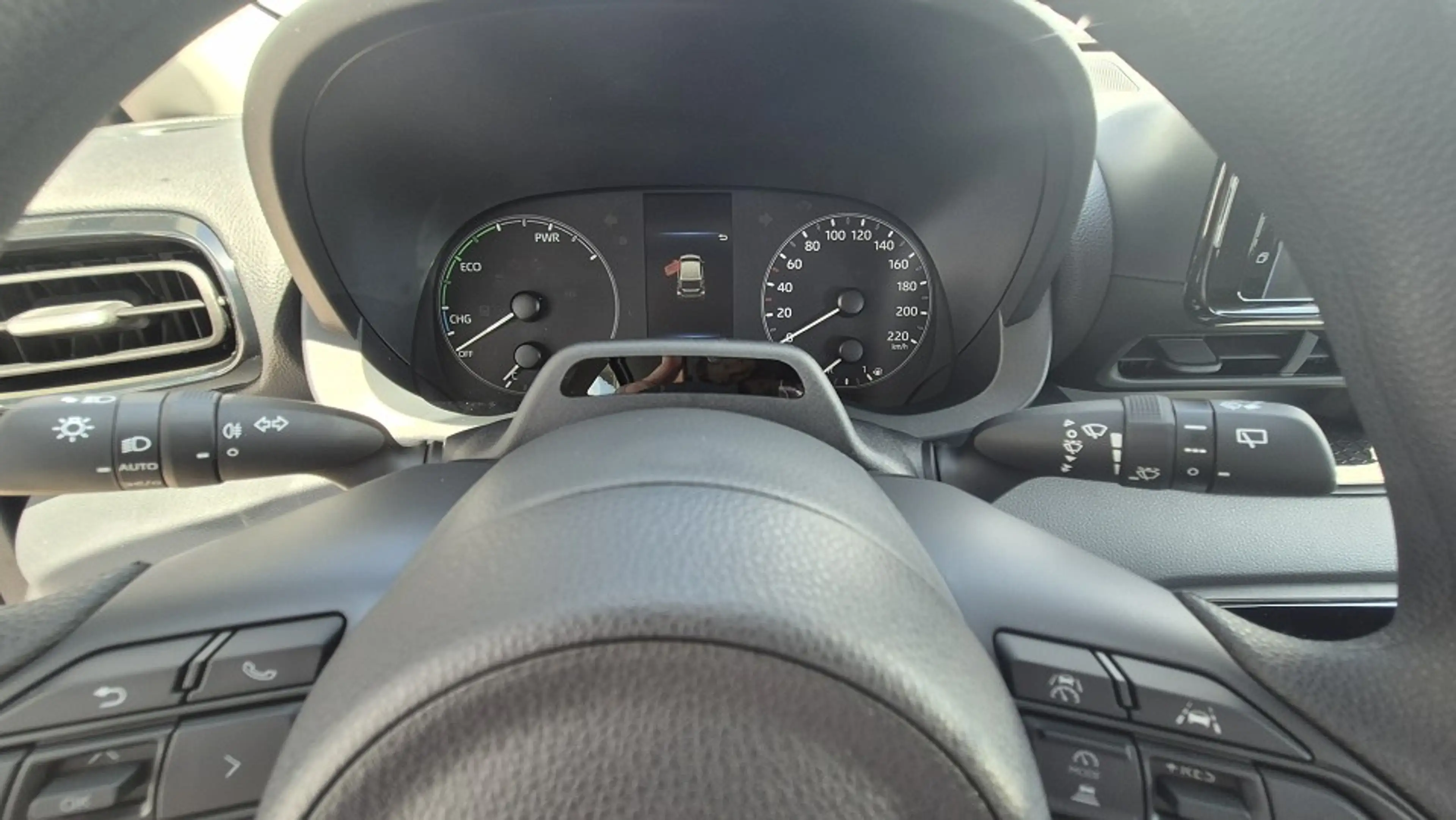 Mazda 2 Hybrid 1.5L Hybrid VVT-i 116 CVT FWD Prime-Line — photo 13
