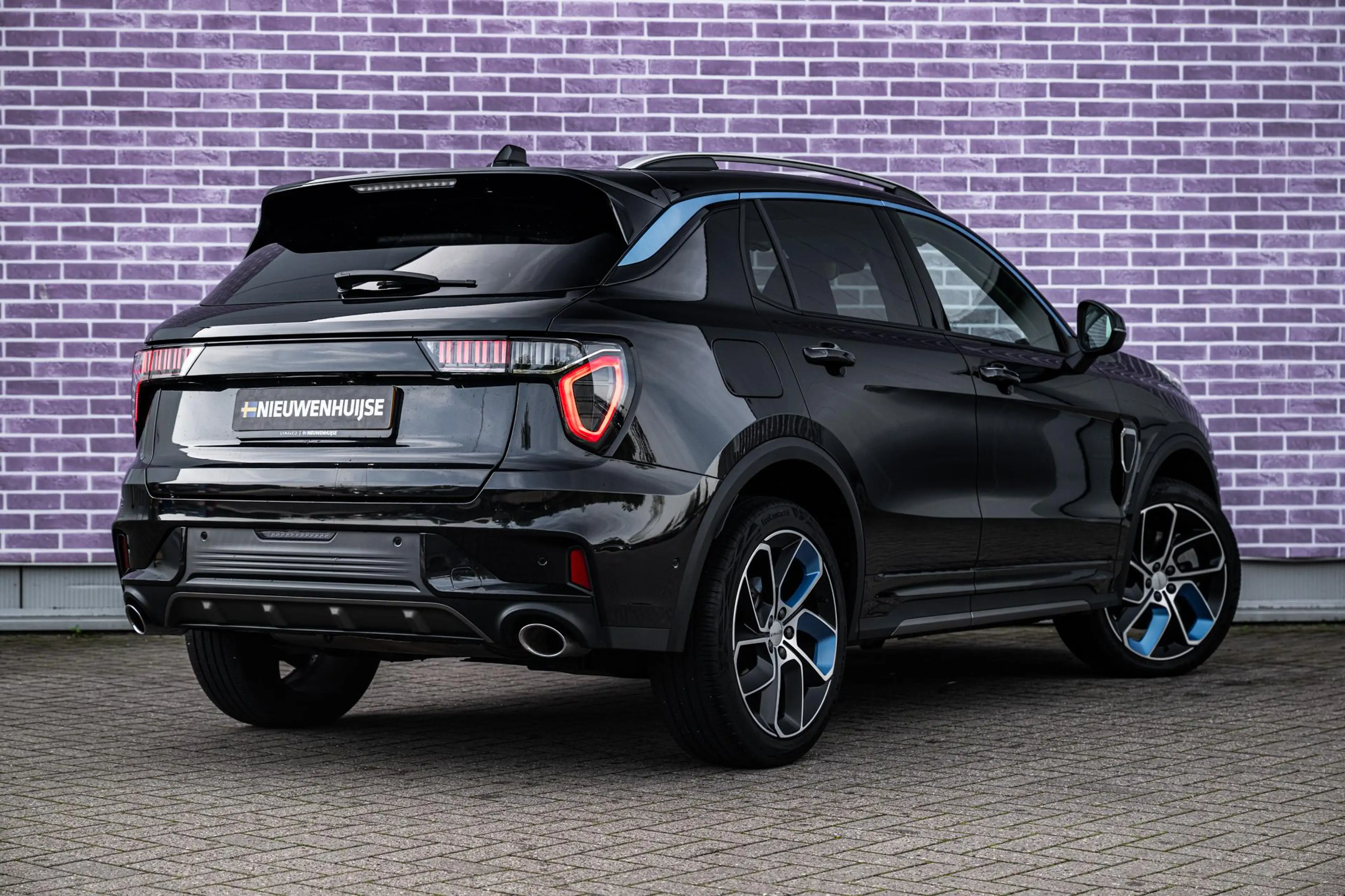 Lynk & Co 01 1.5 Plug-in Hybrid | Trekhaak | Panorama dak | Ada — photo 4