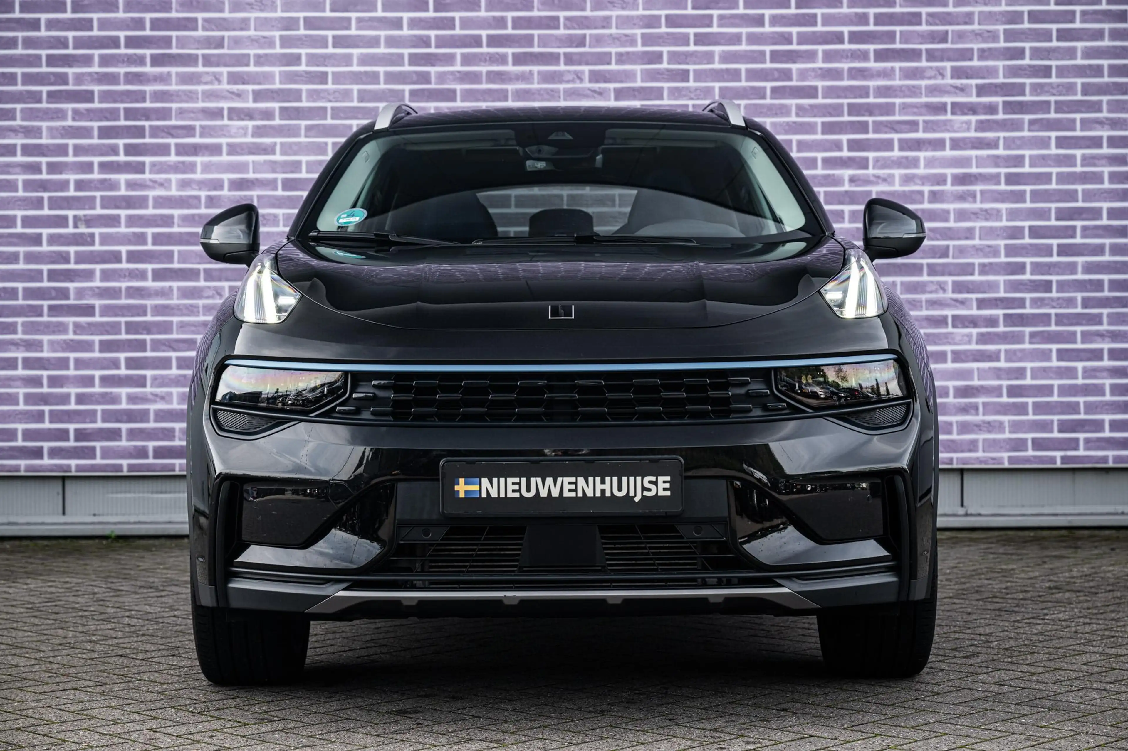 Lynk & Co 01 1.5 Plug-in Hybrid | Trekhaak | Panorama dak | Ada — photo 11