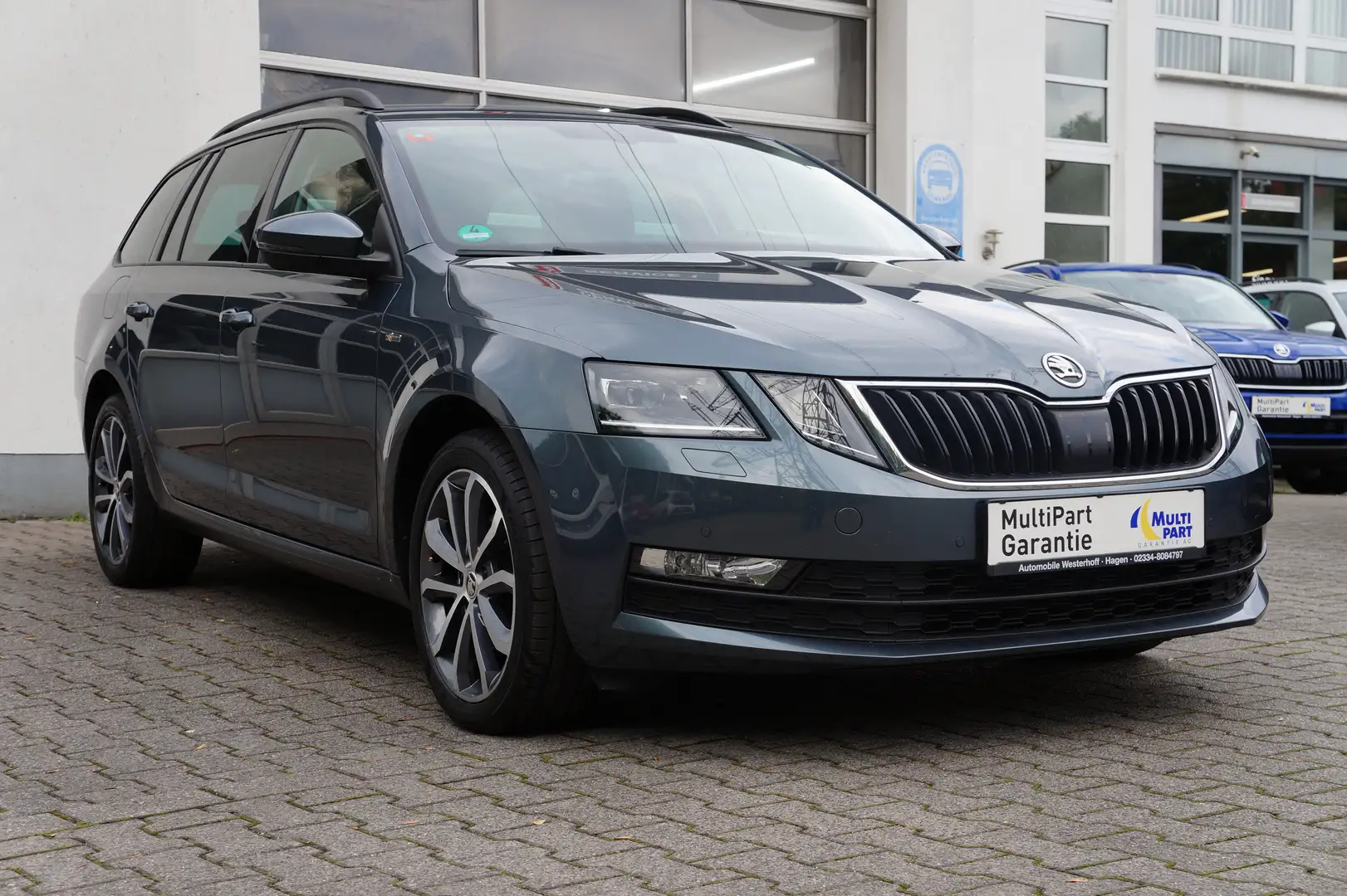 Skoda Octavia Octavia Combi Soleil *AHK*LED*SHZ*PDC* Grau - 1