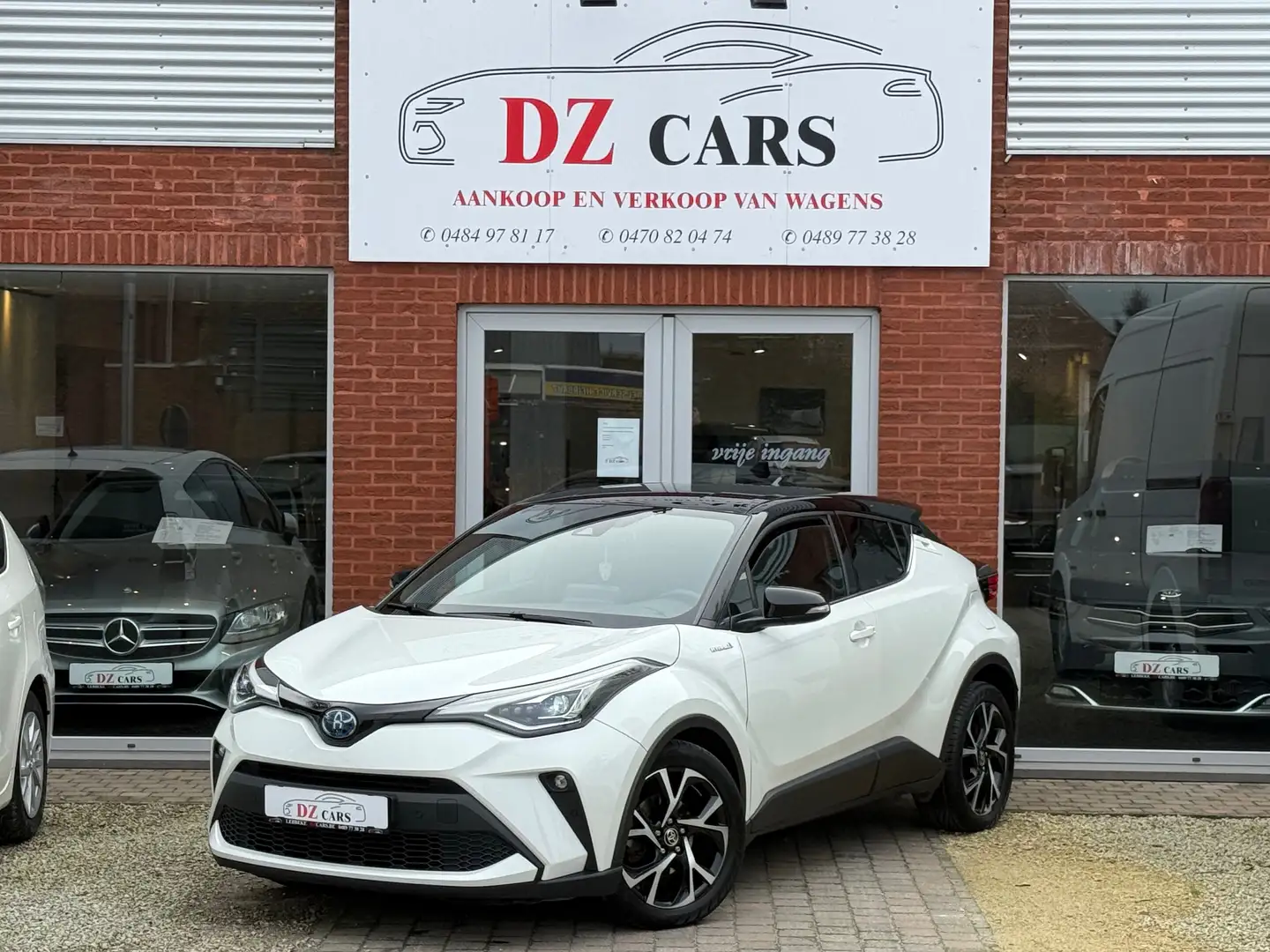 Toyota C-HR HYBRID 1.8I 98PK |✅ACC | LANE ASSIST | CAMERA | Weiß - 1