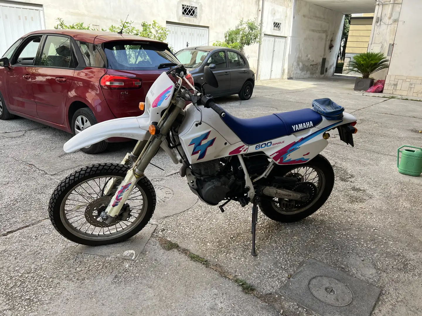 Yamaha TT 600 - 1