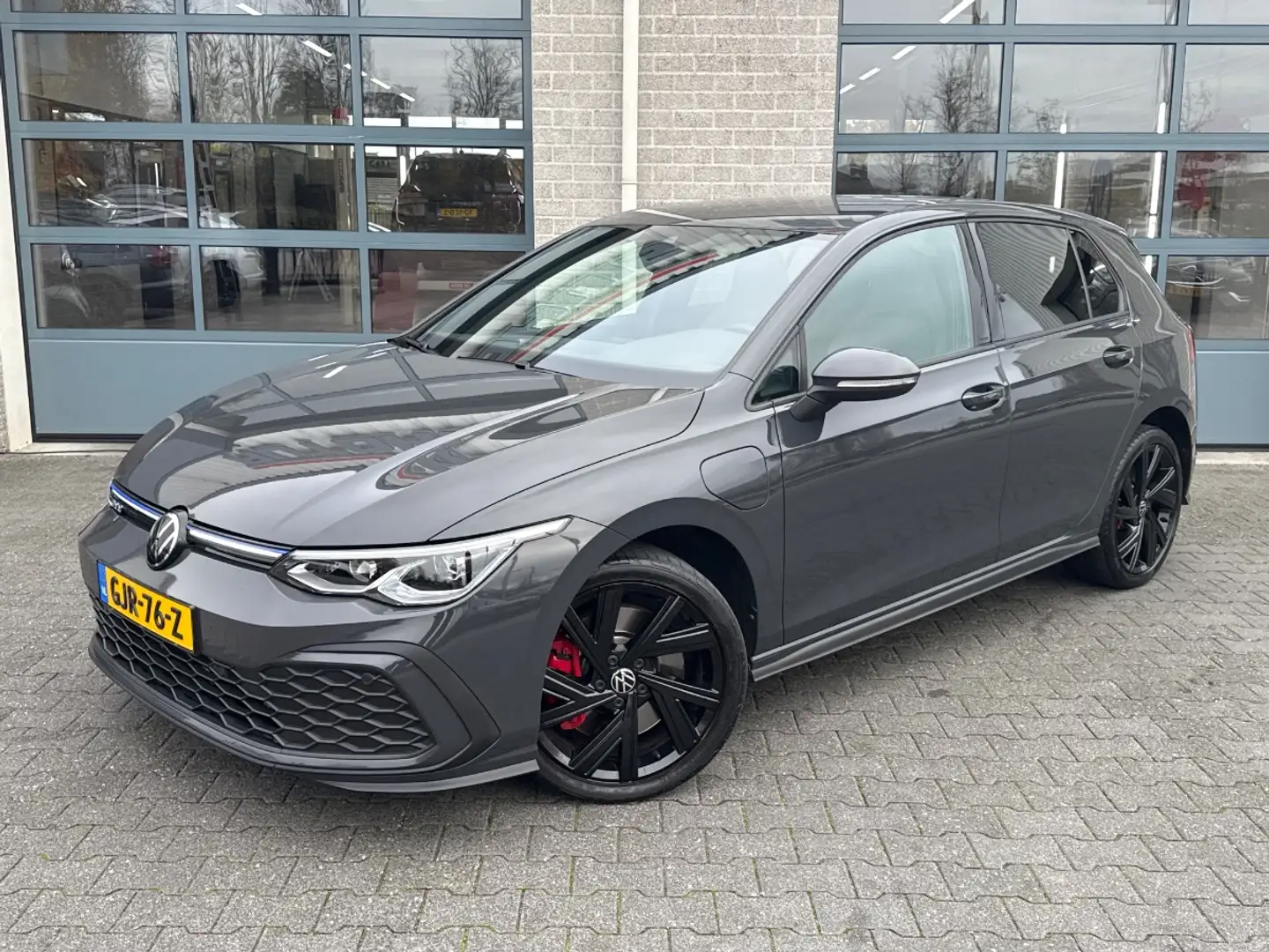 Volkswagen Golf GTE 1.4 eHybrid | ELEK TREKHAAK | LEER | Gris - 1