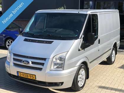 Ford Transit T260 2.2 TDCI 140 PK First Edition