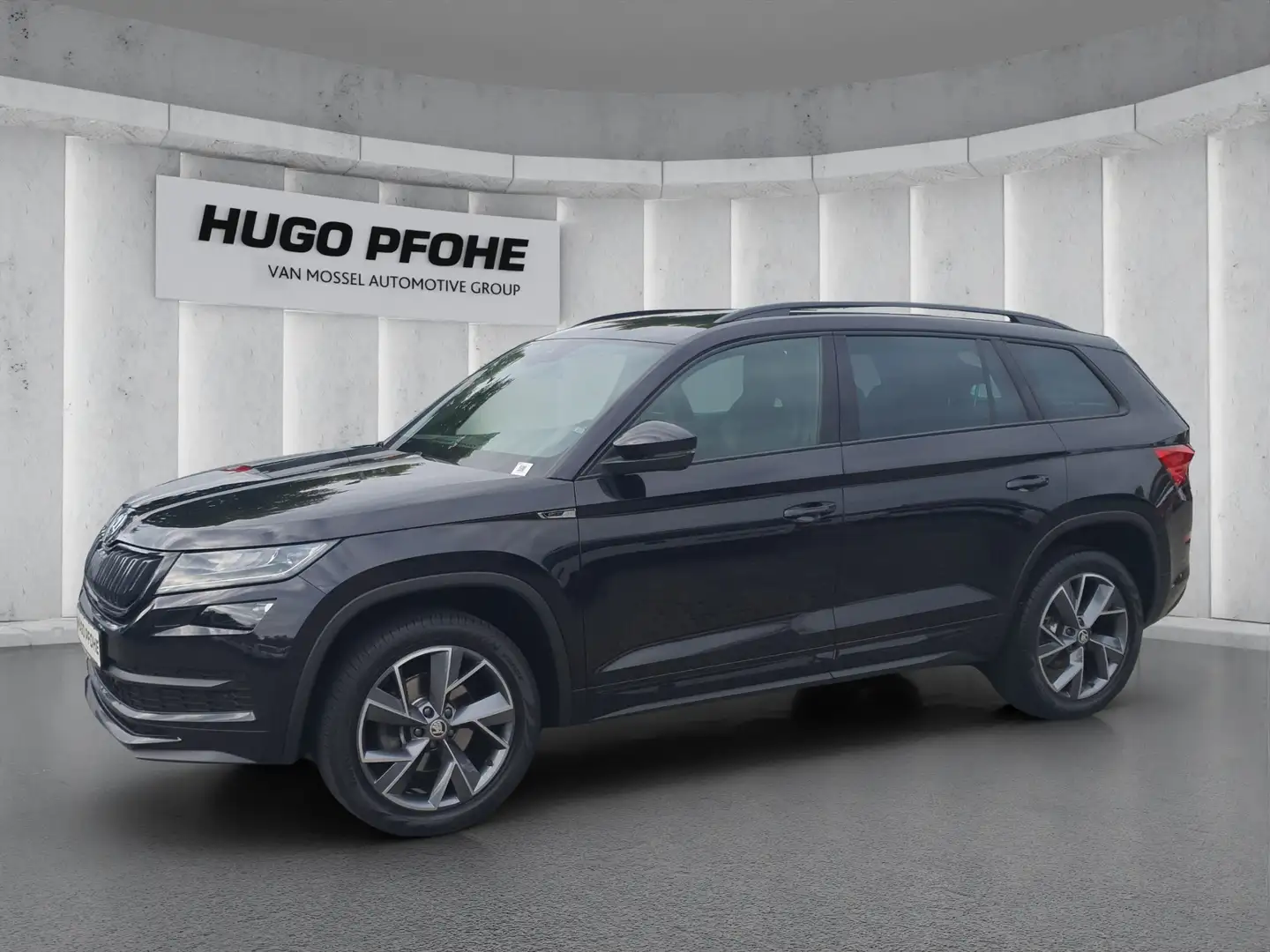 Skoda Kodiaq Sportline 2.0 TDI Autom LED RFK SHZ PDC BT Negru - 1