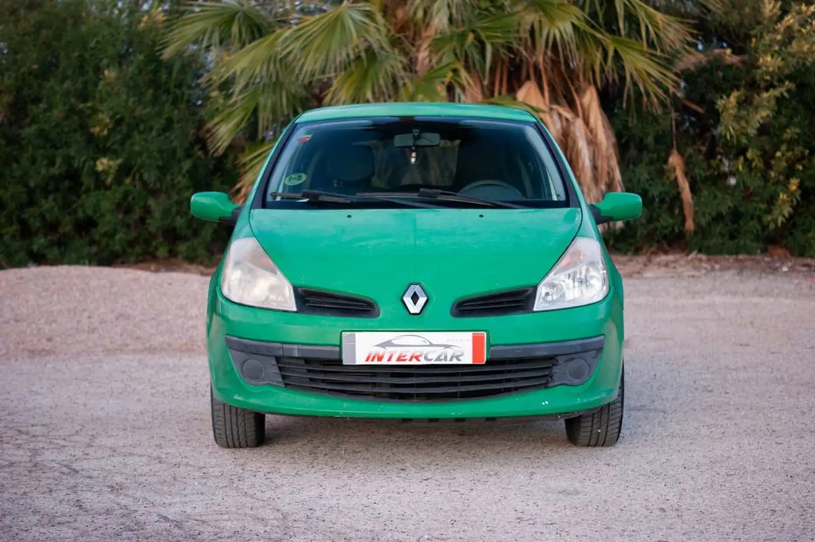 Renault Clio 1.5DCI Pack Authentique eco2 Verde - 2