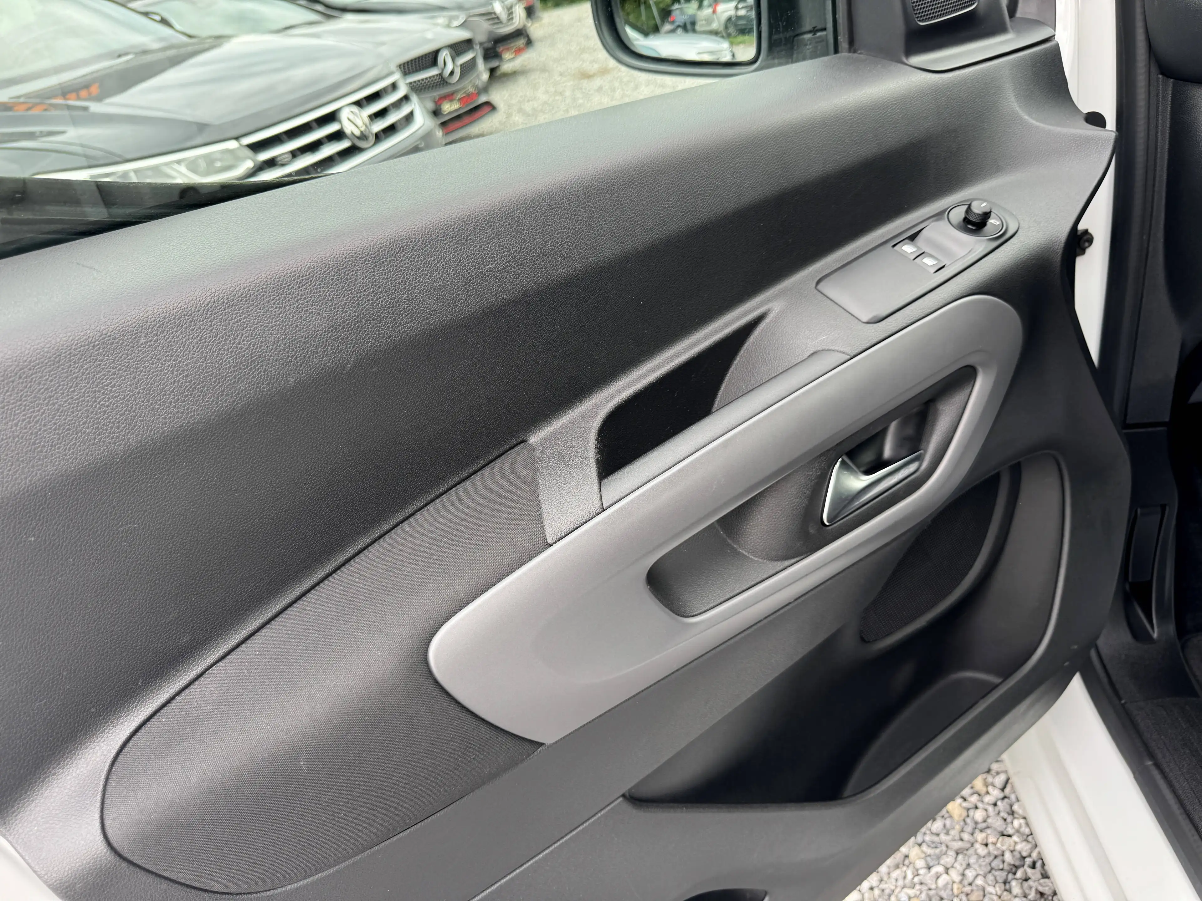 Toyota Proace City VERSO 1.2 /CARPLAY/NAVI/CLIM **GARANTIE** — photo 15