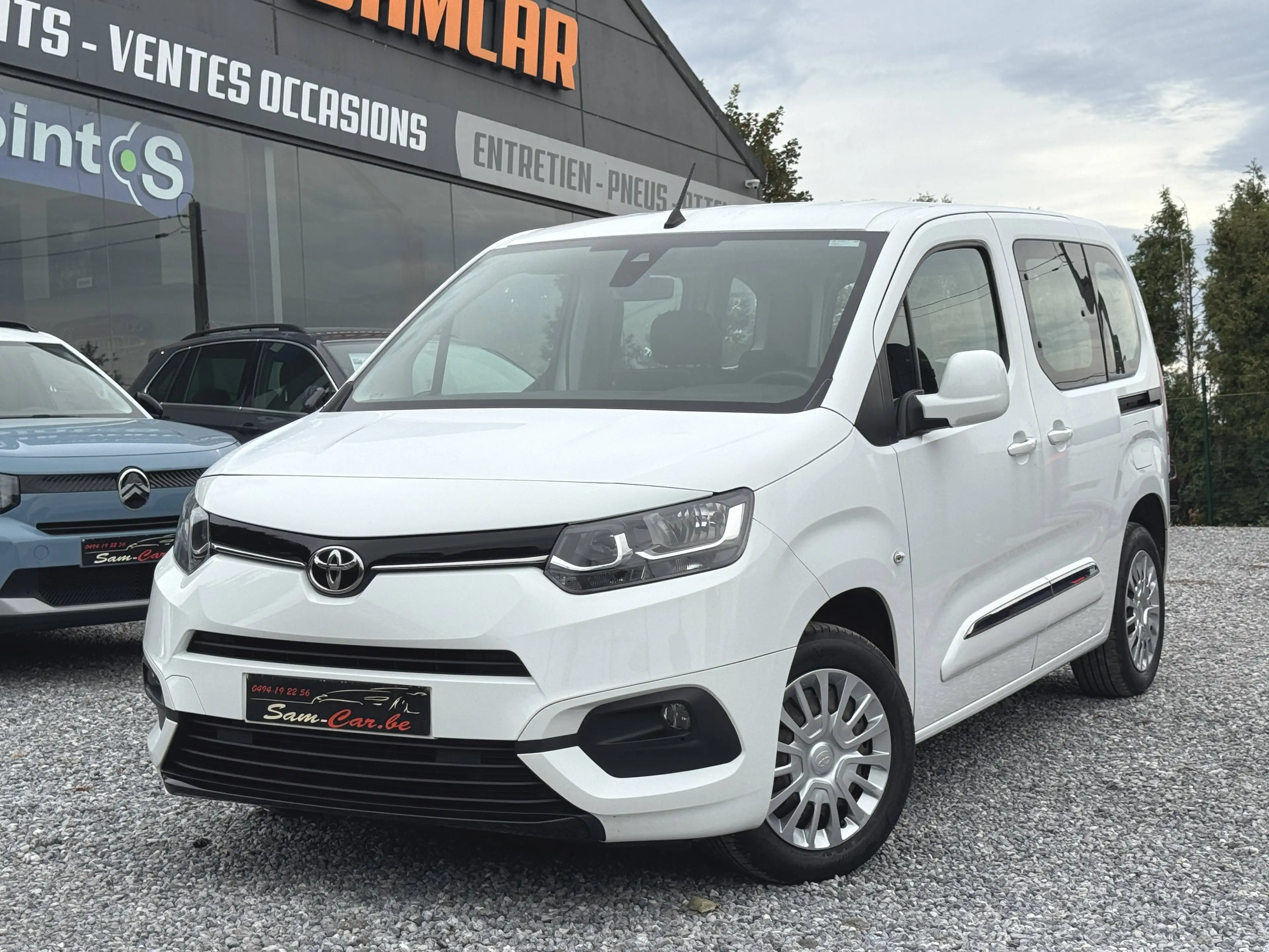Toyota Proace City VERSO 1.2 /CARPLAY/NAVI/CLIM **GARANTIE**