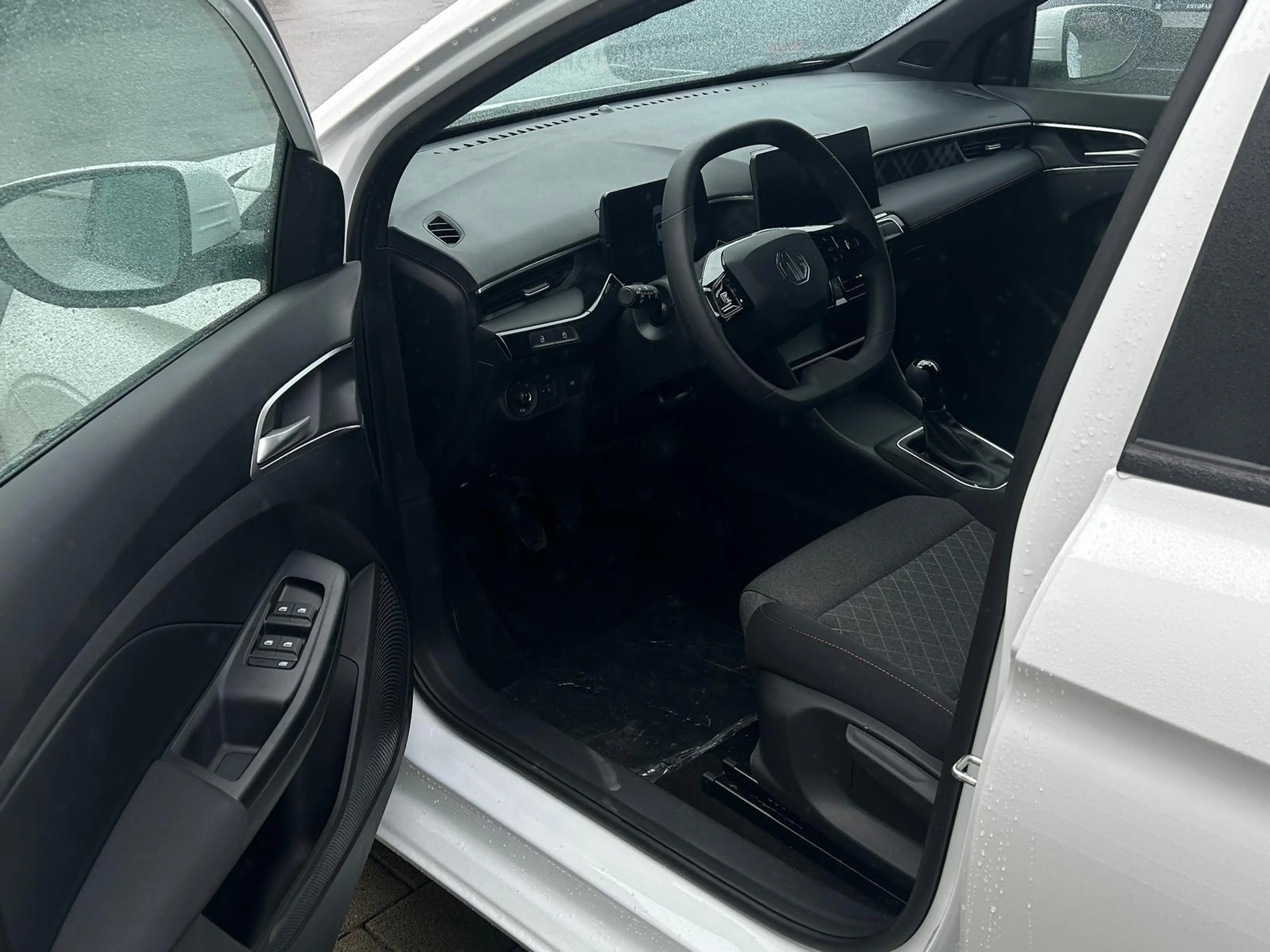 MG MG3 Comfort 1.5L *LED*Navi*16"Alu*Kamera*Klima*El. ... — photo 7