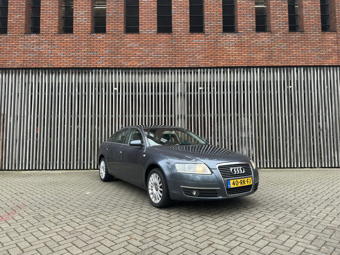 Audi A6 2.4 V6 Aut. Pro Line 177pk , 1e eigenaar , NAP Blauw - 2