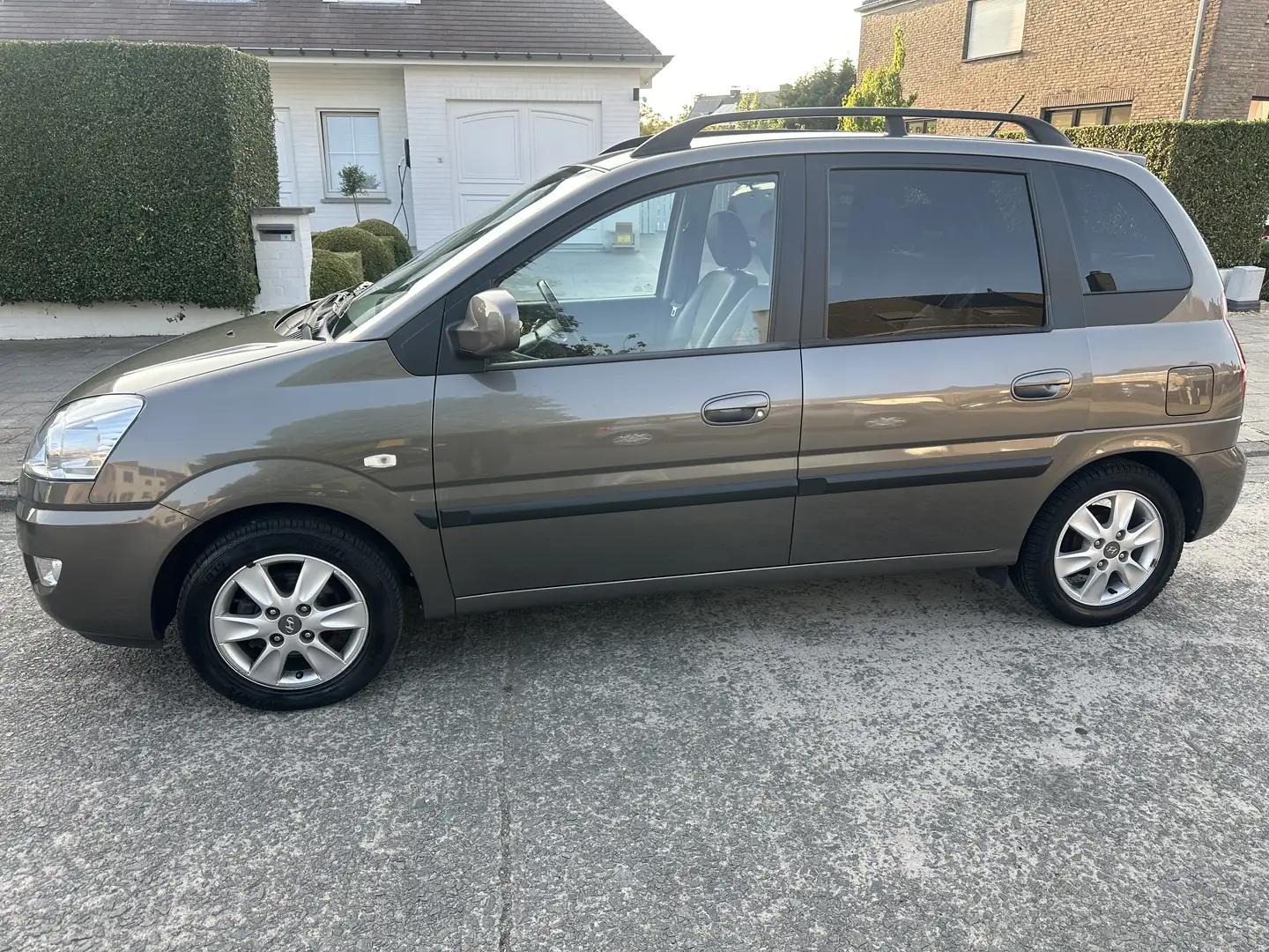 Hyundai Matrix 1.6 Automatik Comfort - 1