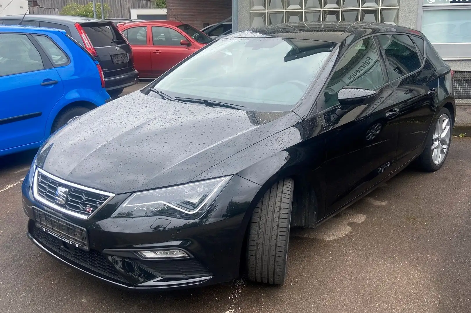 SEAT Leon FR 2.0 TDI aus 1. Hand Noir - 2