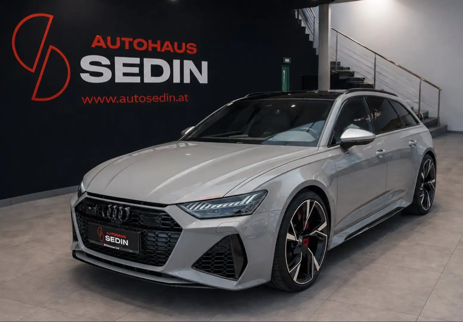 Audi RS6 4.0 TFSI quattro Grau - 1