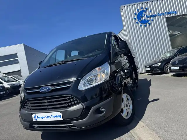 Ford Tourneo Custom TRANSIT LONG 2.0ECOBLUE 170CH BVA 8PLACES DISTRIBUTION OK CARPLAY GAR 12M