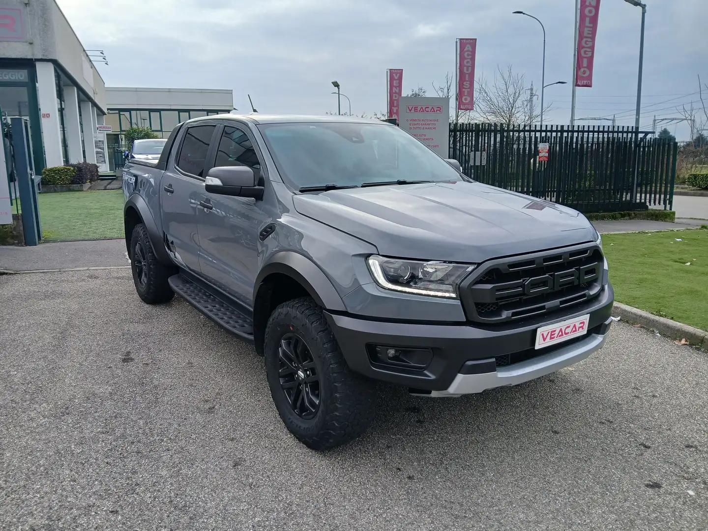 Ford Ranger Raptor 2.0 tdci double cab 213cv KM 38.000!! Gris - 2