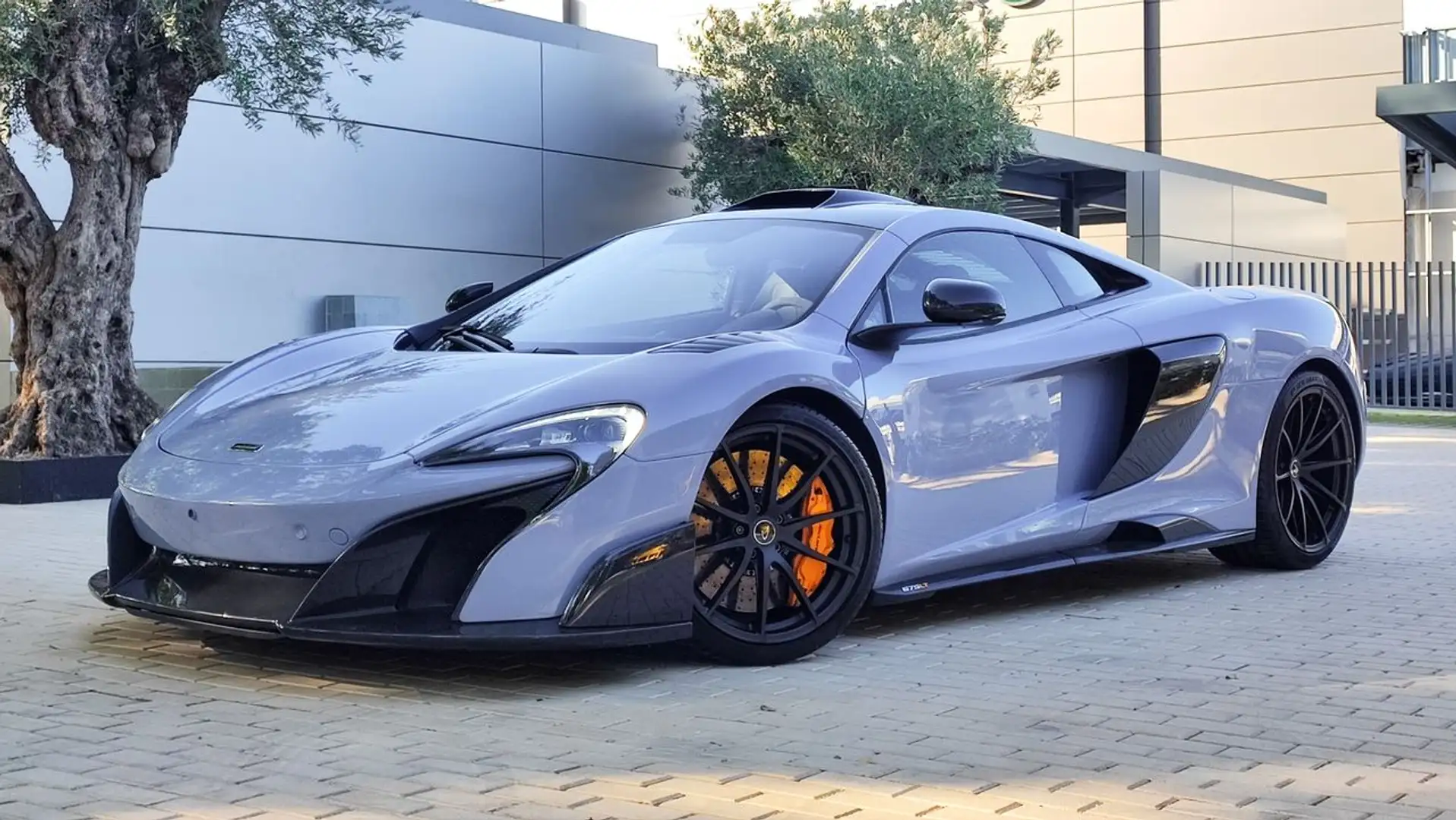 McLaren 675LT Coupé Šedá - 1