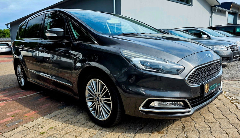 Ford S-Max 2.0 TDCi Bi-Turbo Vignale — photo 2
