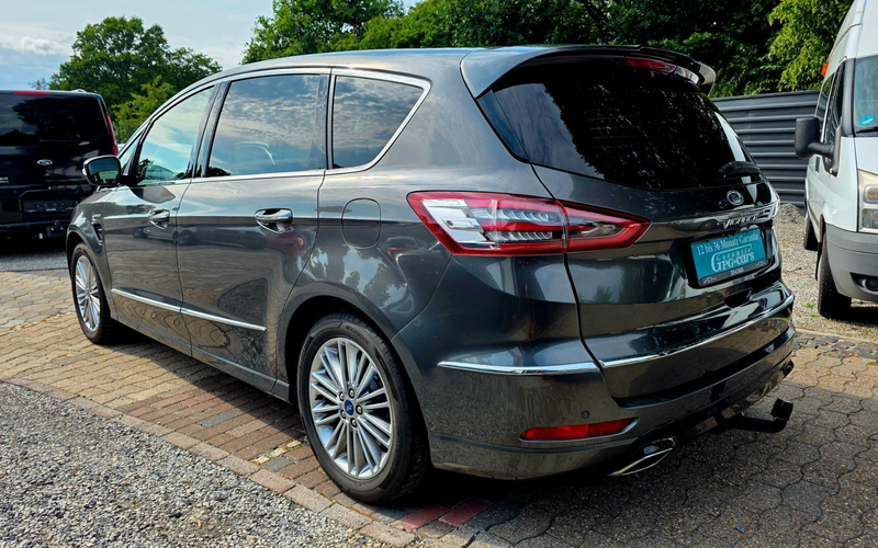 Ford S-Max 2.0 TDCi Bi-Turbo Vignale — photo 4
