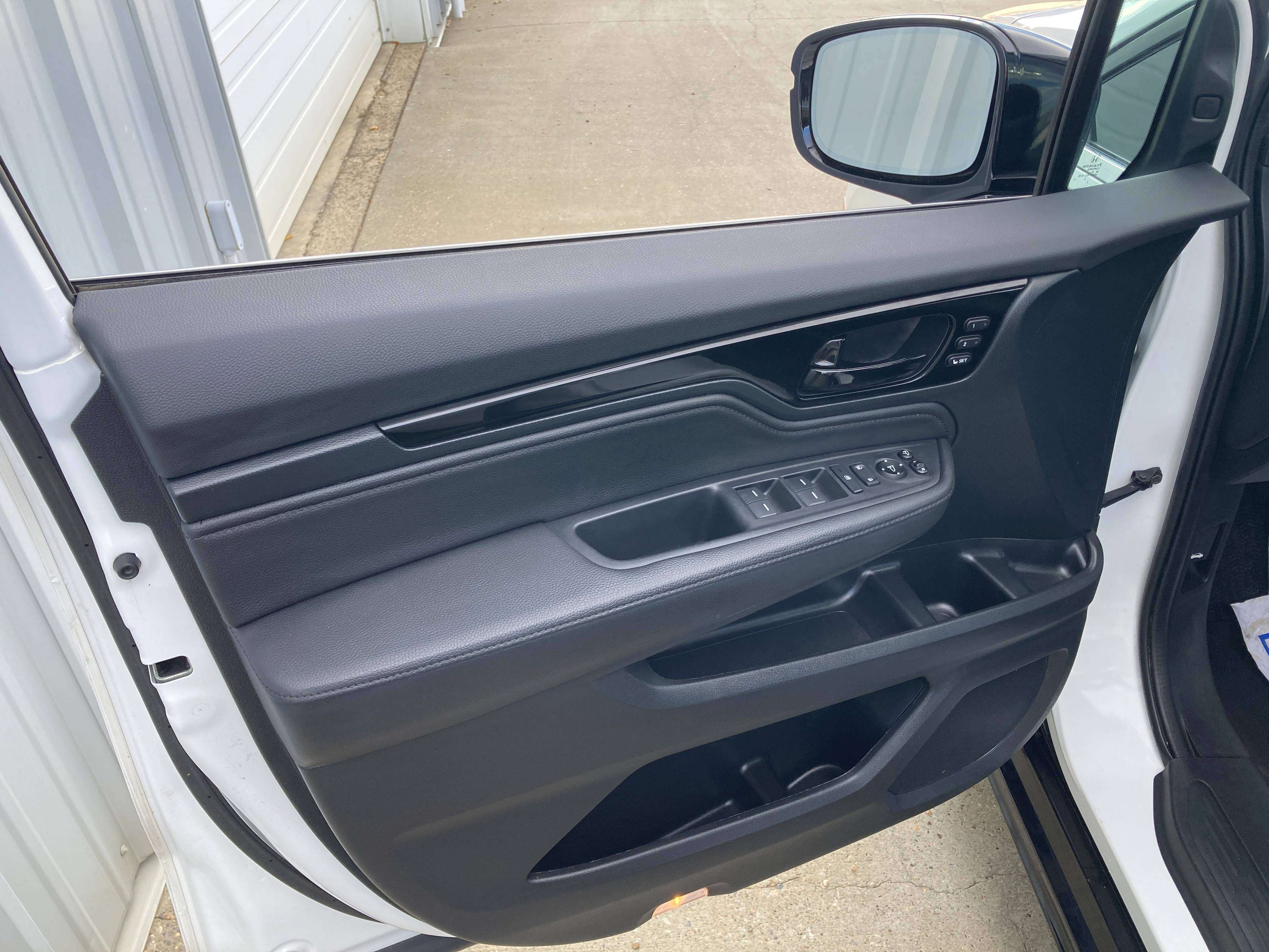 used 2024 Honda Odyssey car, priced at $50,900
