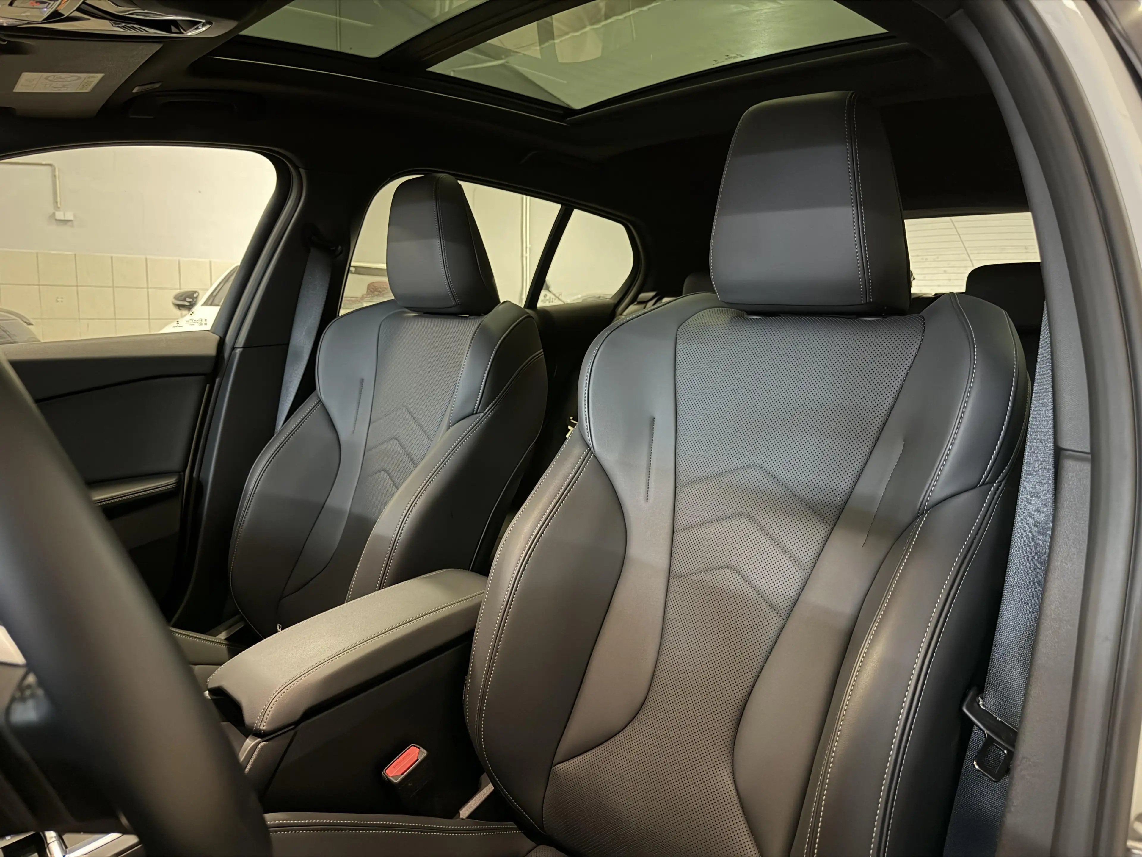 BMW 120 120dA M Sport — photo 13