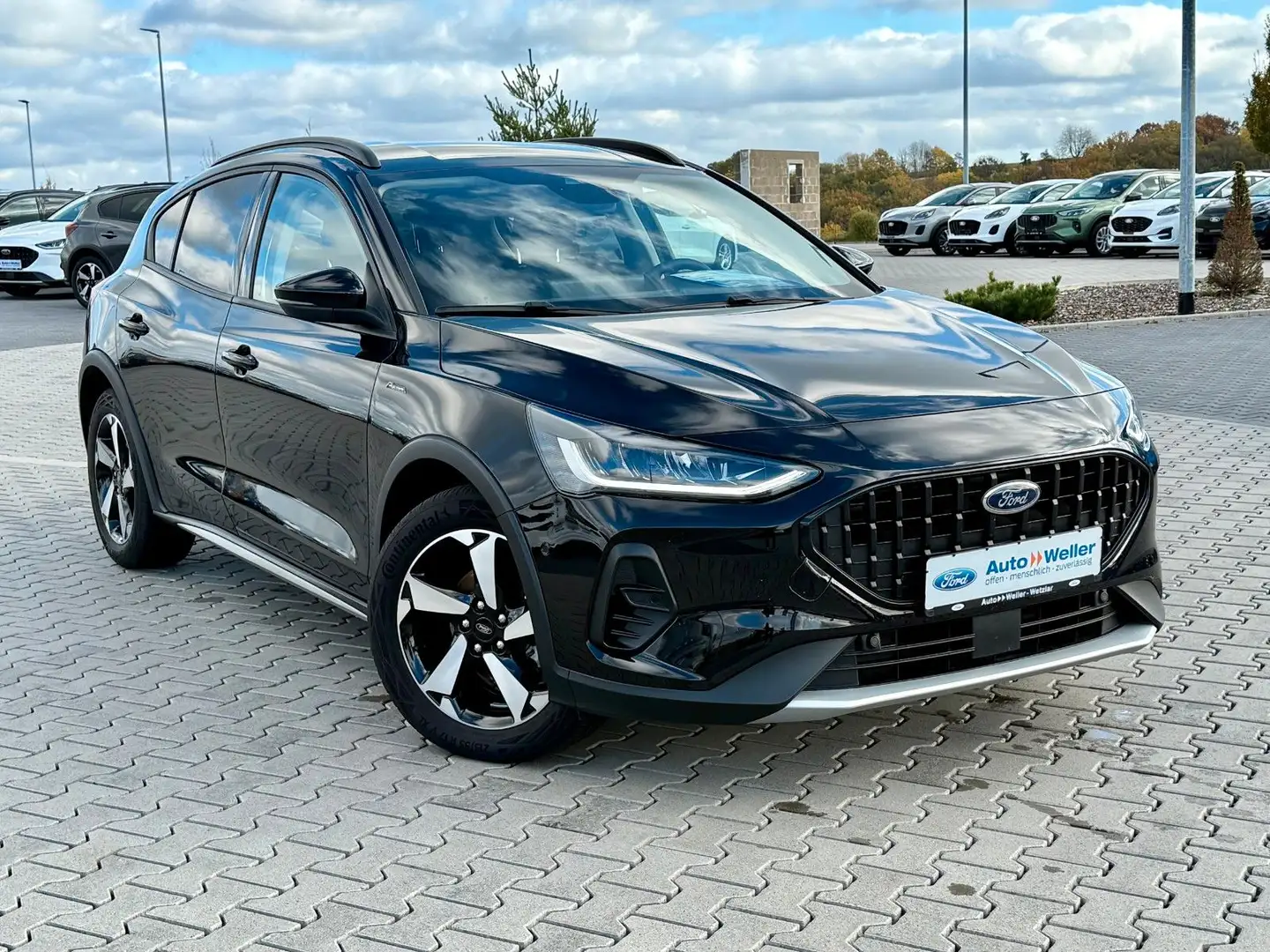 Ford Focus Lim. Active 1.0 EcoBoost LED 1. Hand ! Schwarz - 2