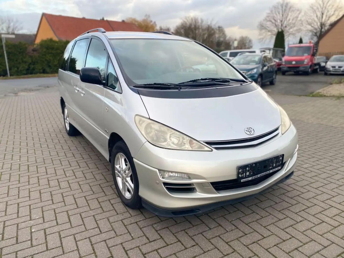 Toyota Previa 2.0 D-4D Sol 2.Hand Klima,Park Ass,7 Sitz Silber - 1