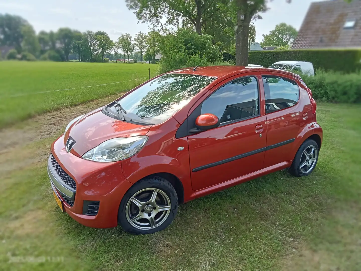 Peugeot 107 107 1.0-12V Sublime Oranje - 2