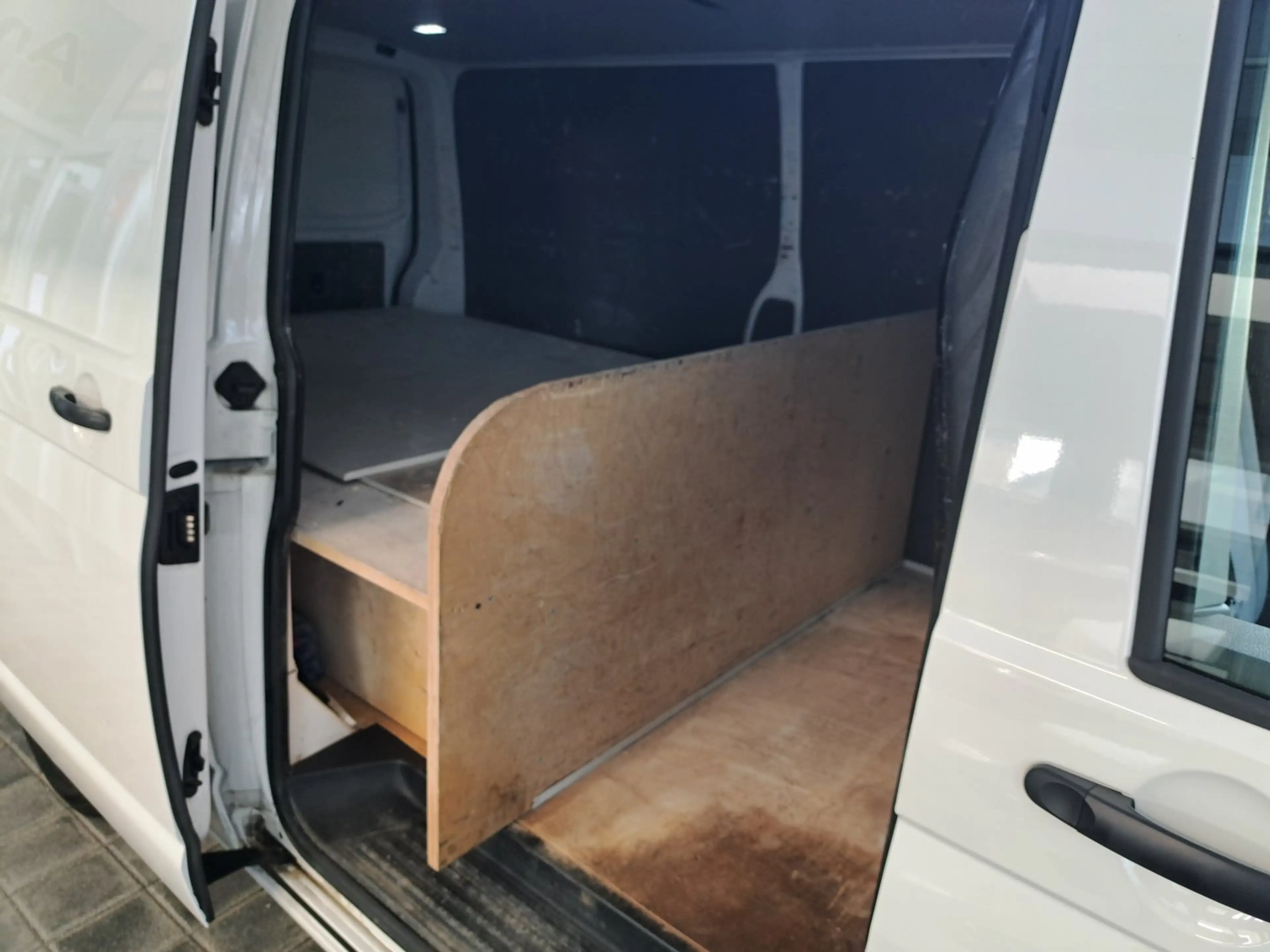 Volkswagen T6.1 Transporter VW Transporter T6.1 Kastenwagen Entry LR TDI — photo 15