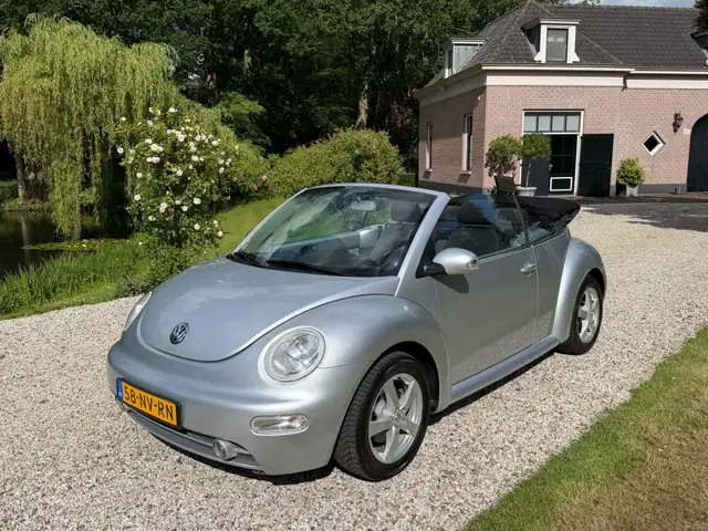 Volkswagen New Beetle KEVER Cabrio 2.0 handbak NL-auto Airco #OPENDAK