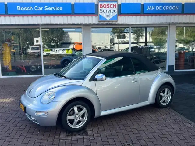 Volkswagen New Beetle 2.0 Cabriolet NL-auto Airco / Stoelverwarming #RIJ