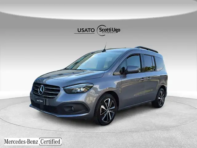 Mercedes-Benz 180d Sport