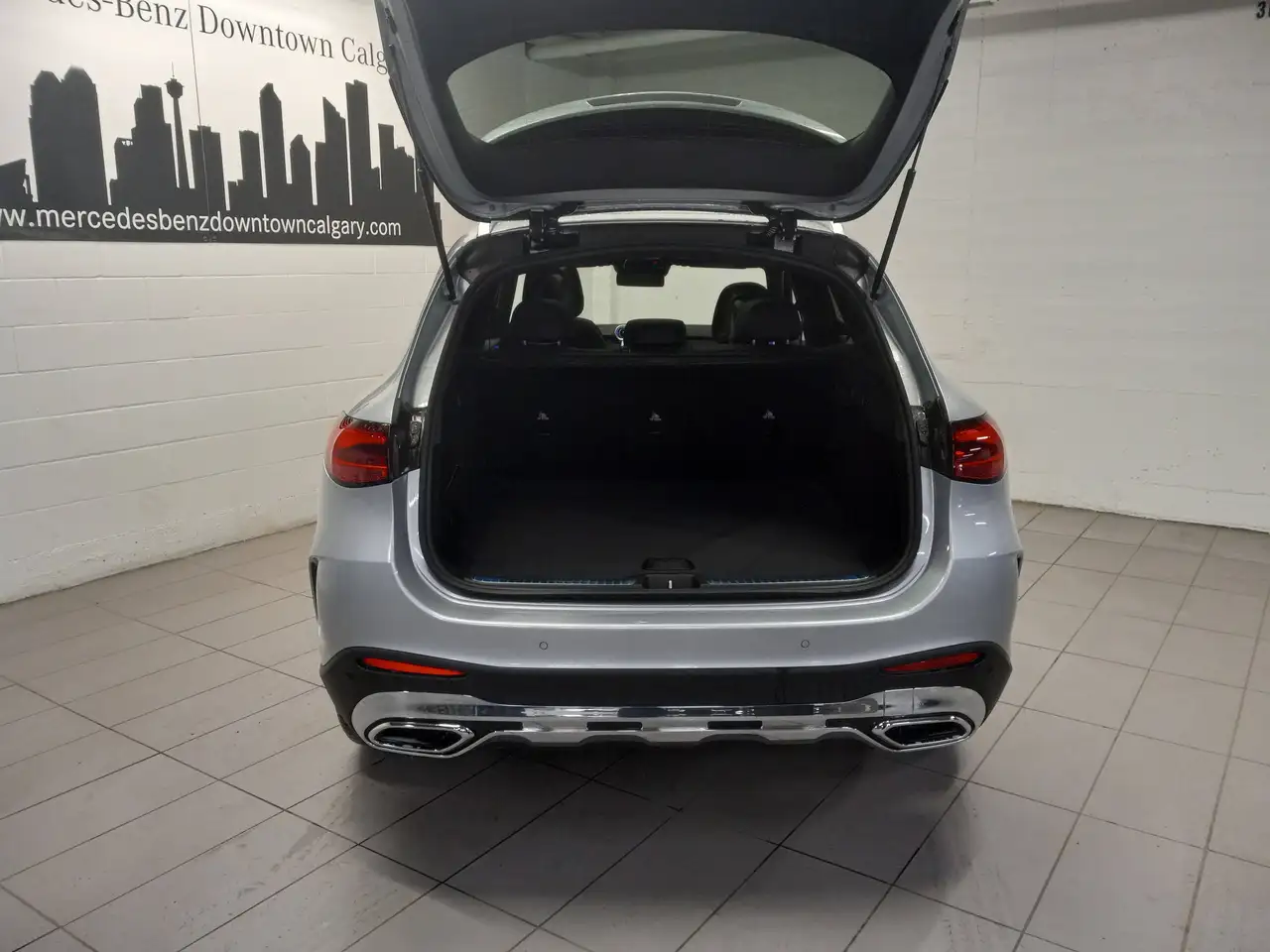 Mercedes-Benz GLC снимка Mercedes-Benz GLC