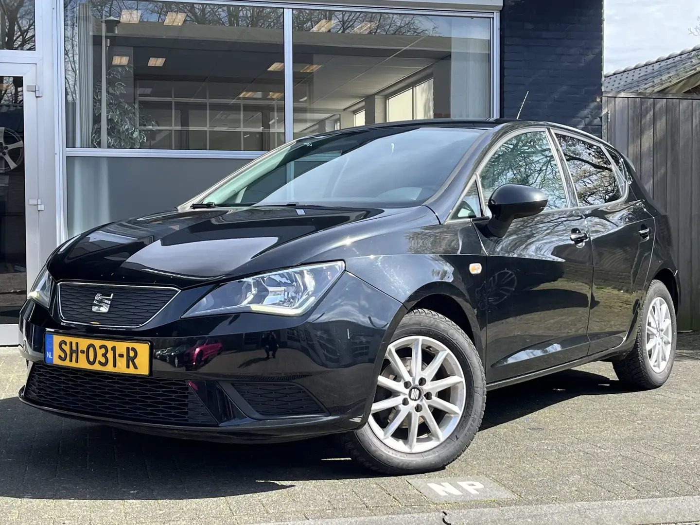 SEAT Ibiza 1.2 TDI Style Ecomotive CLIMA / NAVI / ZEER ZUINIG Siyah - 1