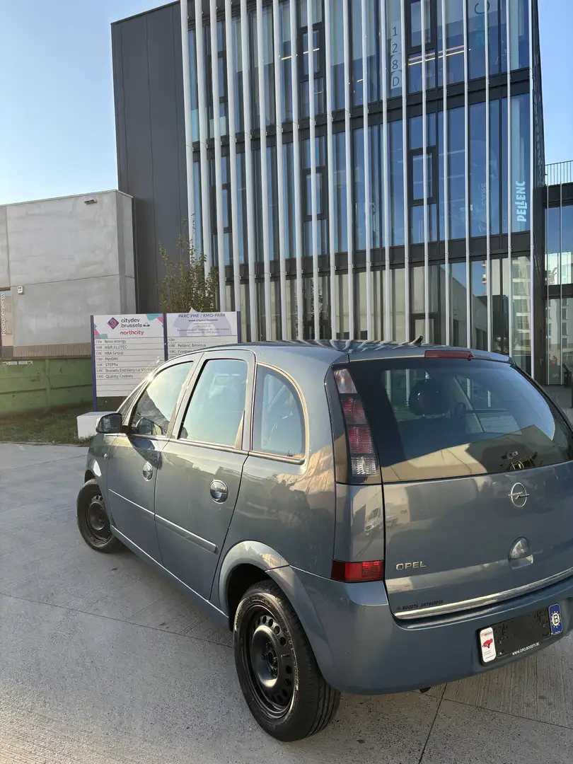 Opel Meriva 1.8 16V Cosmo - 2