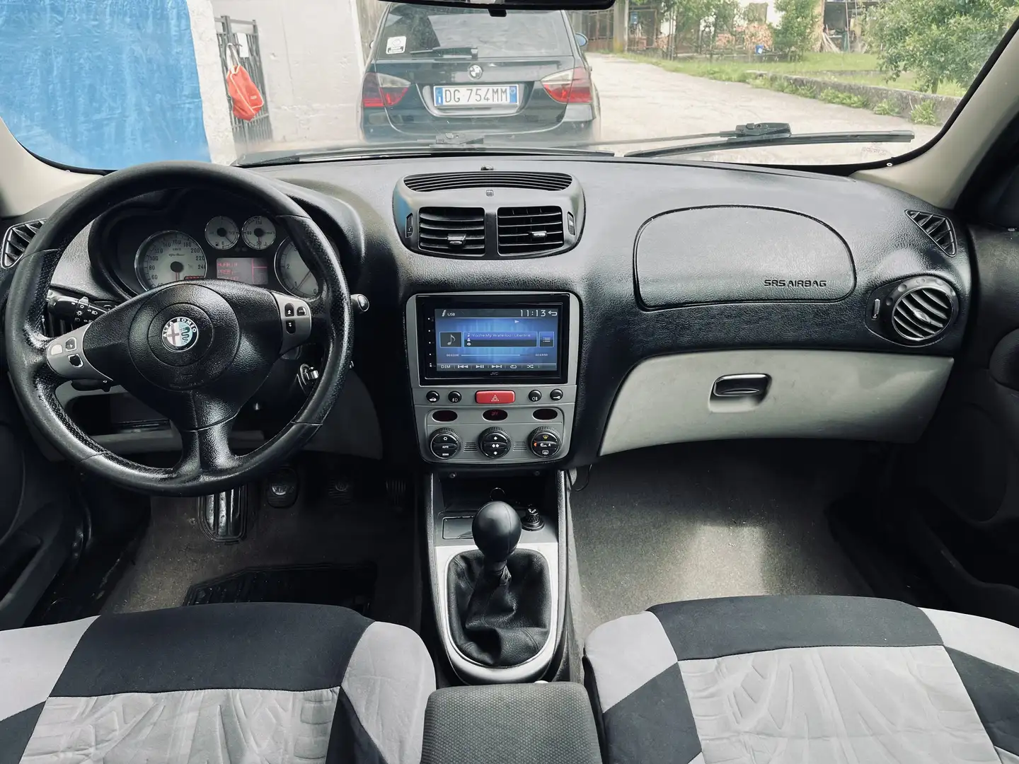 Alfa Romeo 147 5p 1.9 jtd BlackLine 120cv - 1