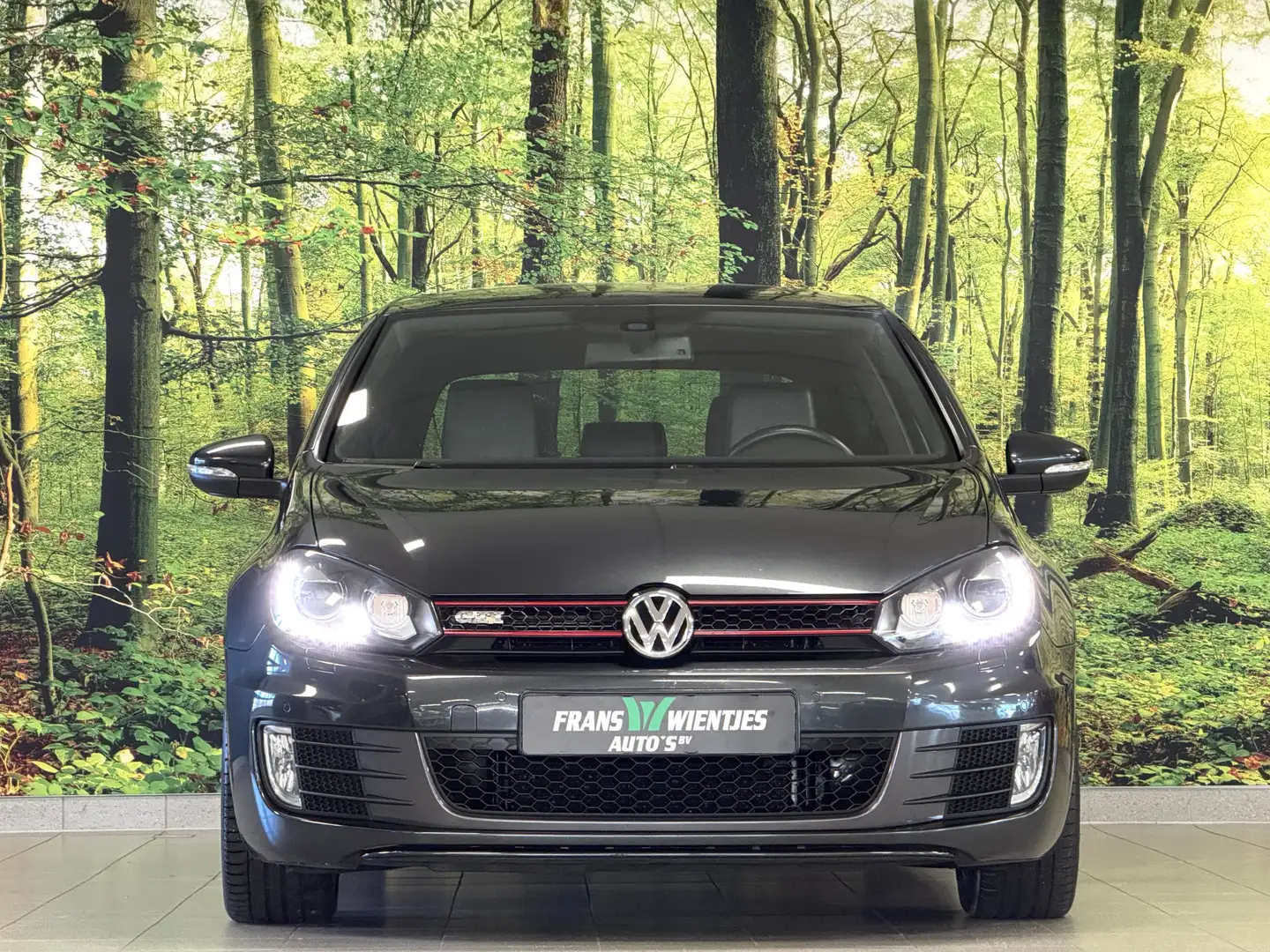 Volkswagen Golf GTI 2.0 | Leder | Navigatie | Bluetooth | Cruise Contr Grijs - 2