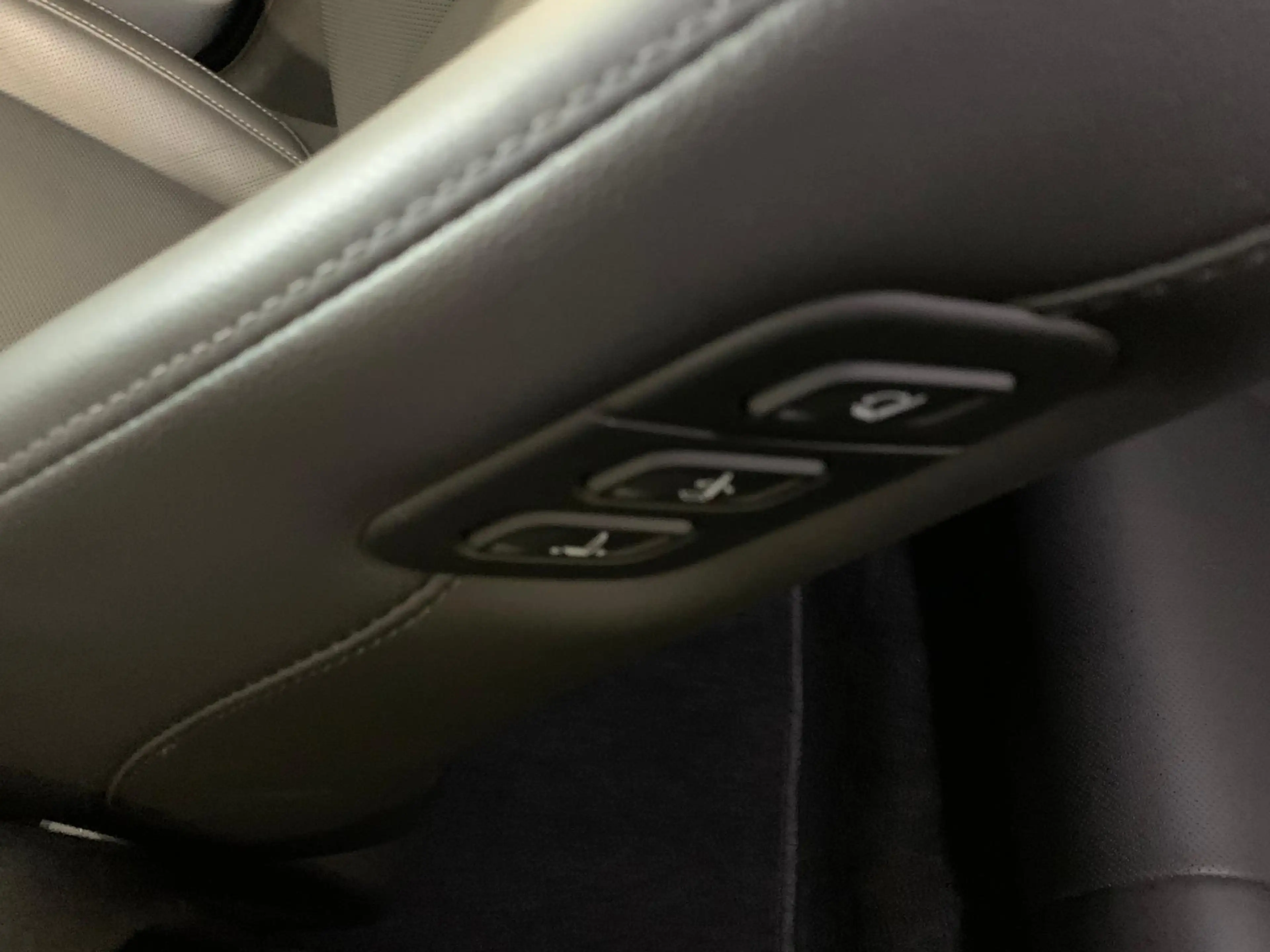 Hyundai IONIQ 6 Uniq 4WD Garantie|Matrix|ACC|HUD|Memory — photo 15