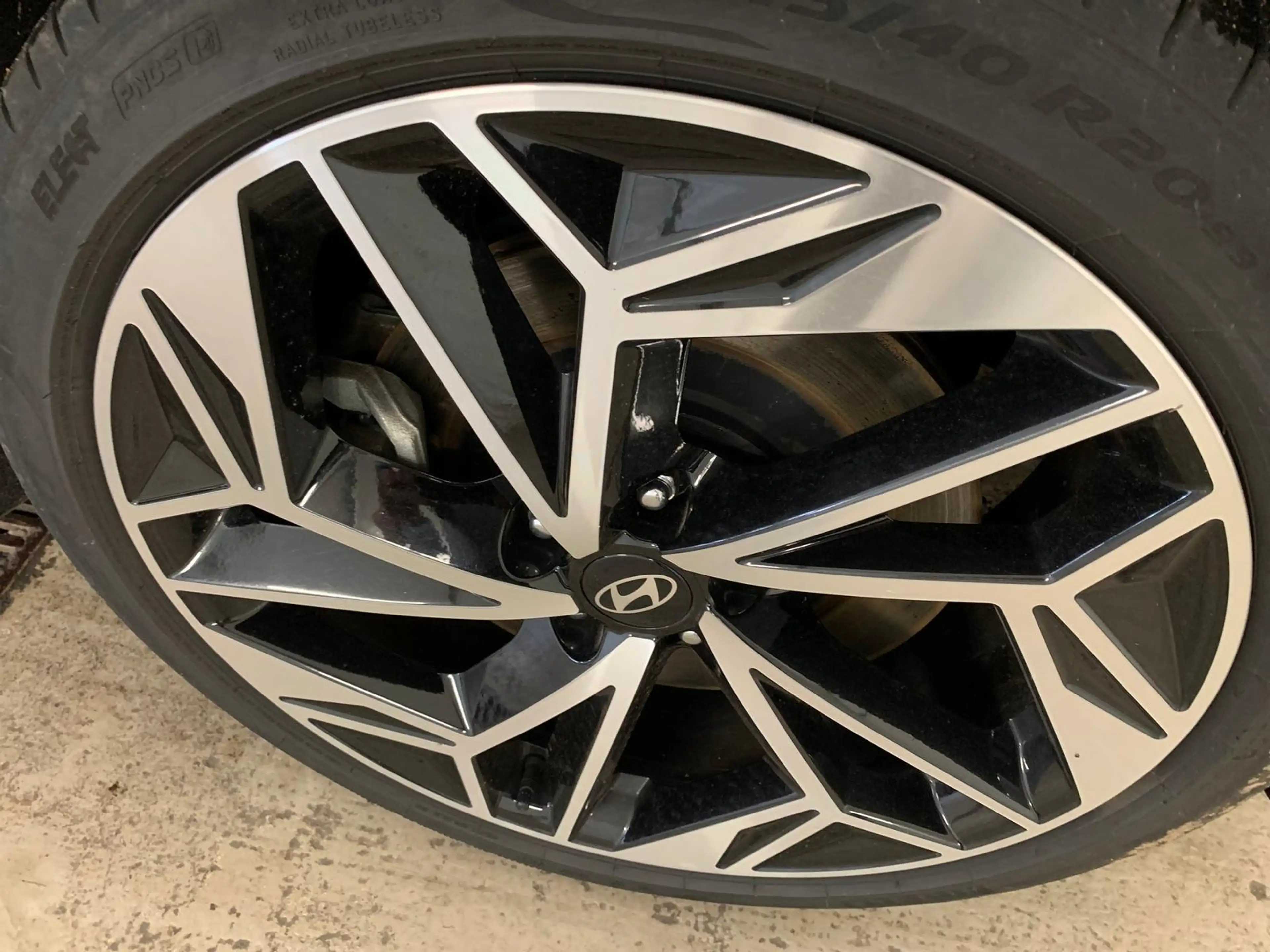Hyundai IONIQ 6 Uniq 4WD Garantie|Matrix|ACC|HUD|Memory — photo 9