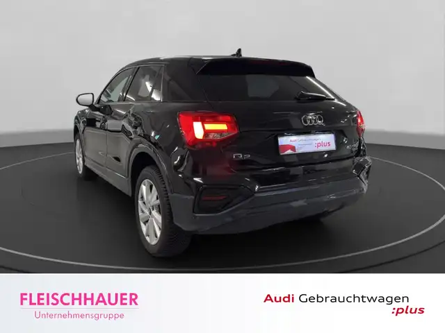 Audi Q2 view 4