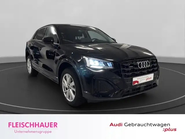 Audi Q2 view 8