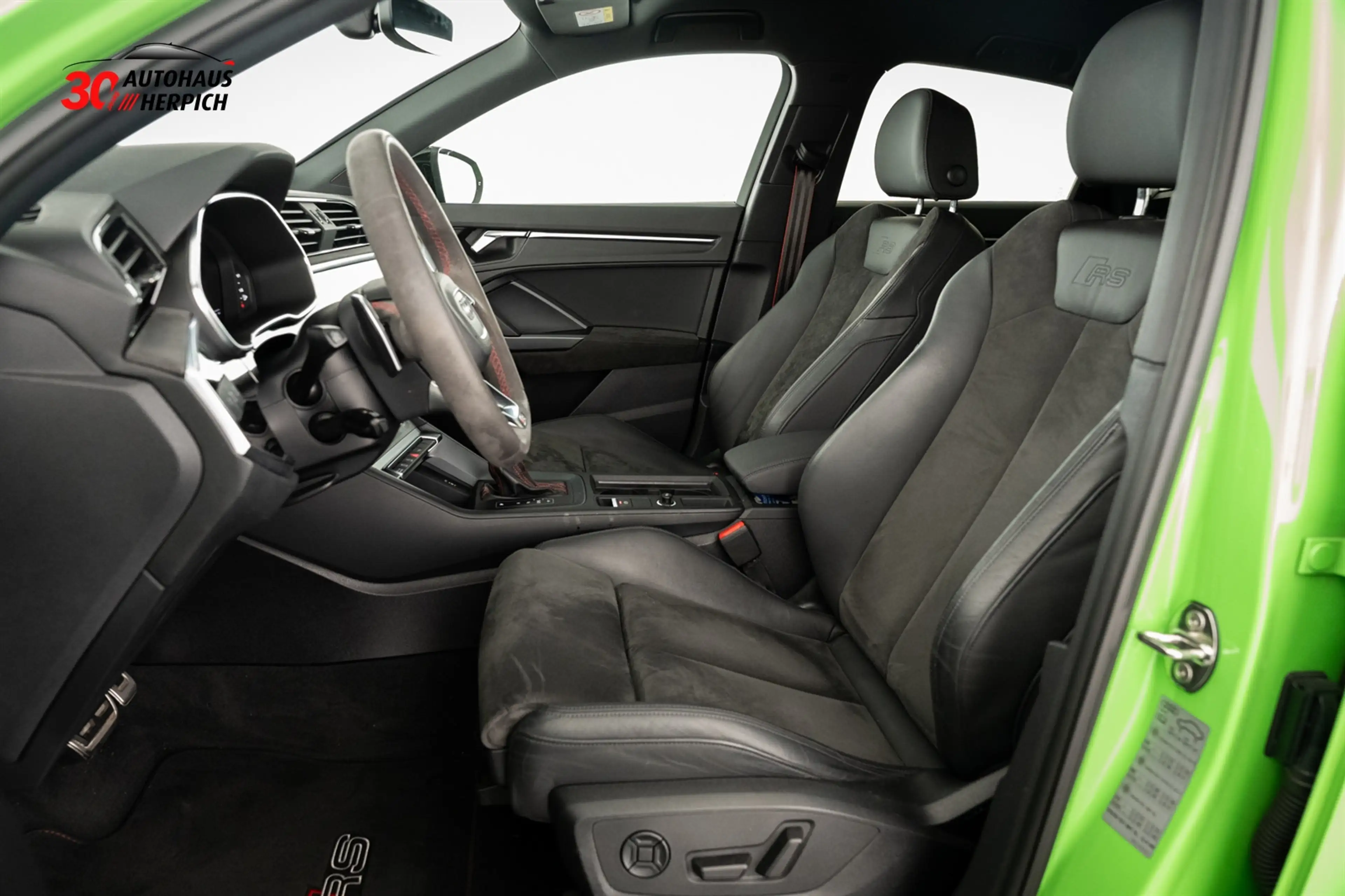 Audi RS Q3 Sportback 2.5TFSI MATRIX RS AGA 360° NAVI — photo 10